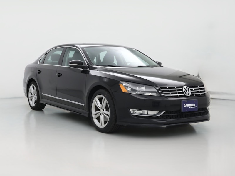 2015 Volkswagen Passat SEL -
                  Saint James, NY