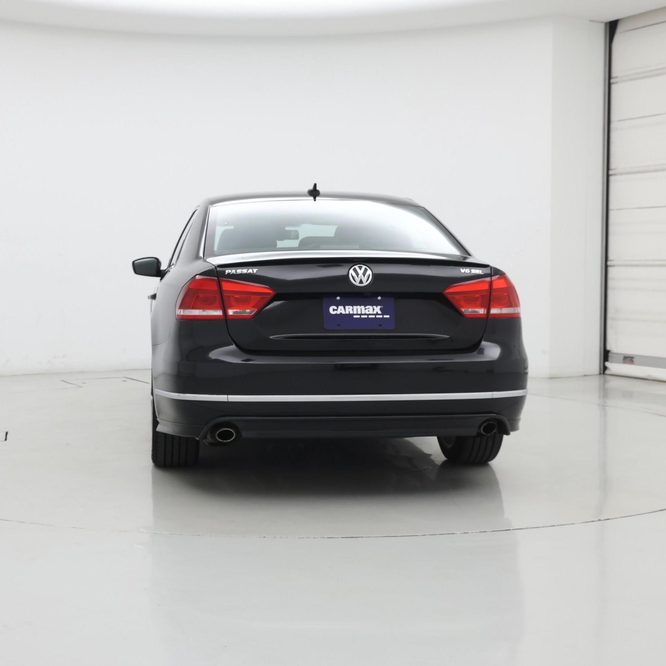 Thumbnail: 2015 Volkswagen Passat - 6