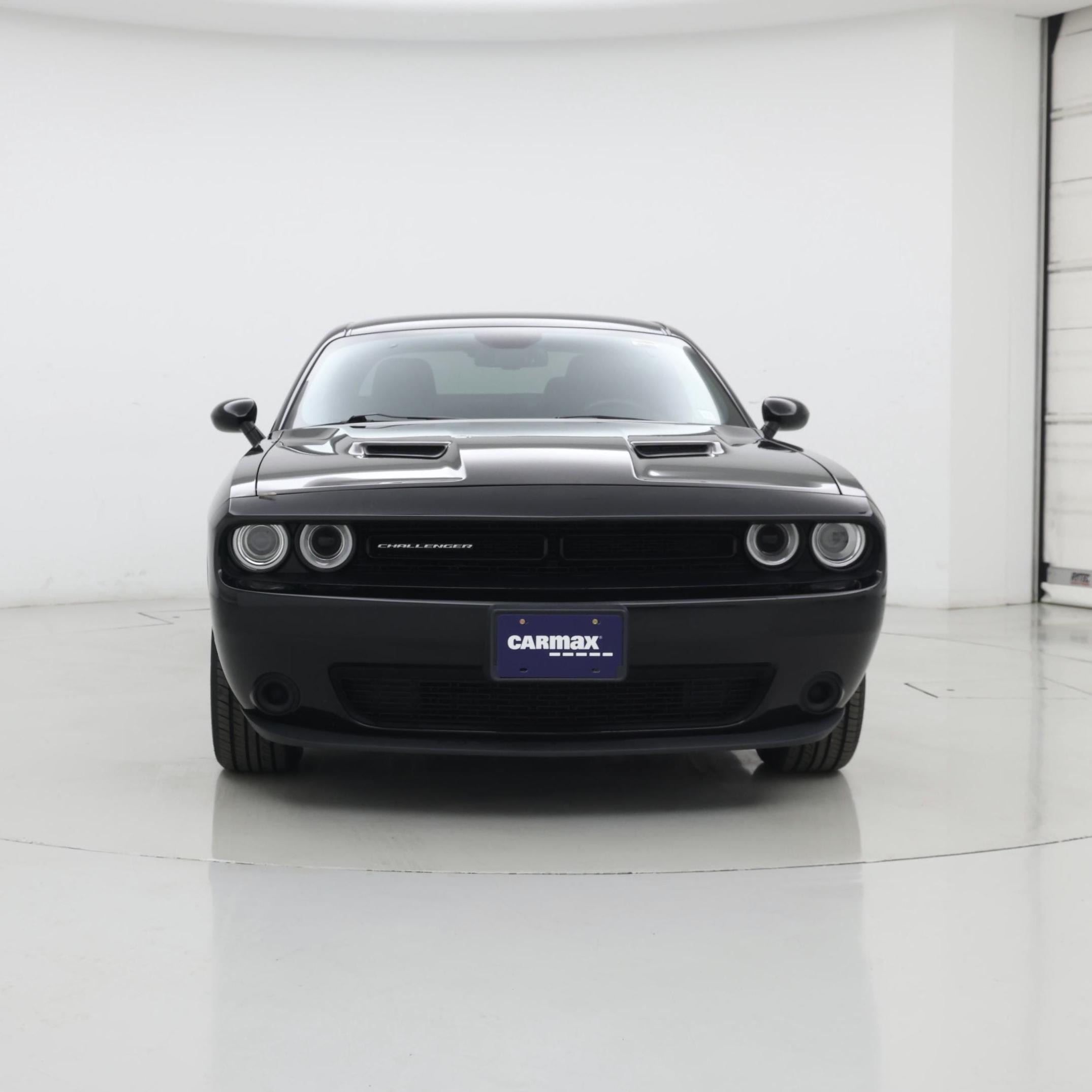 Thumbnail: 2016 Dodge Challenger - 5