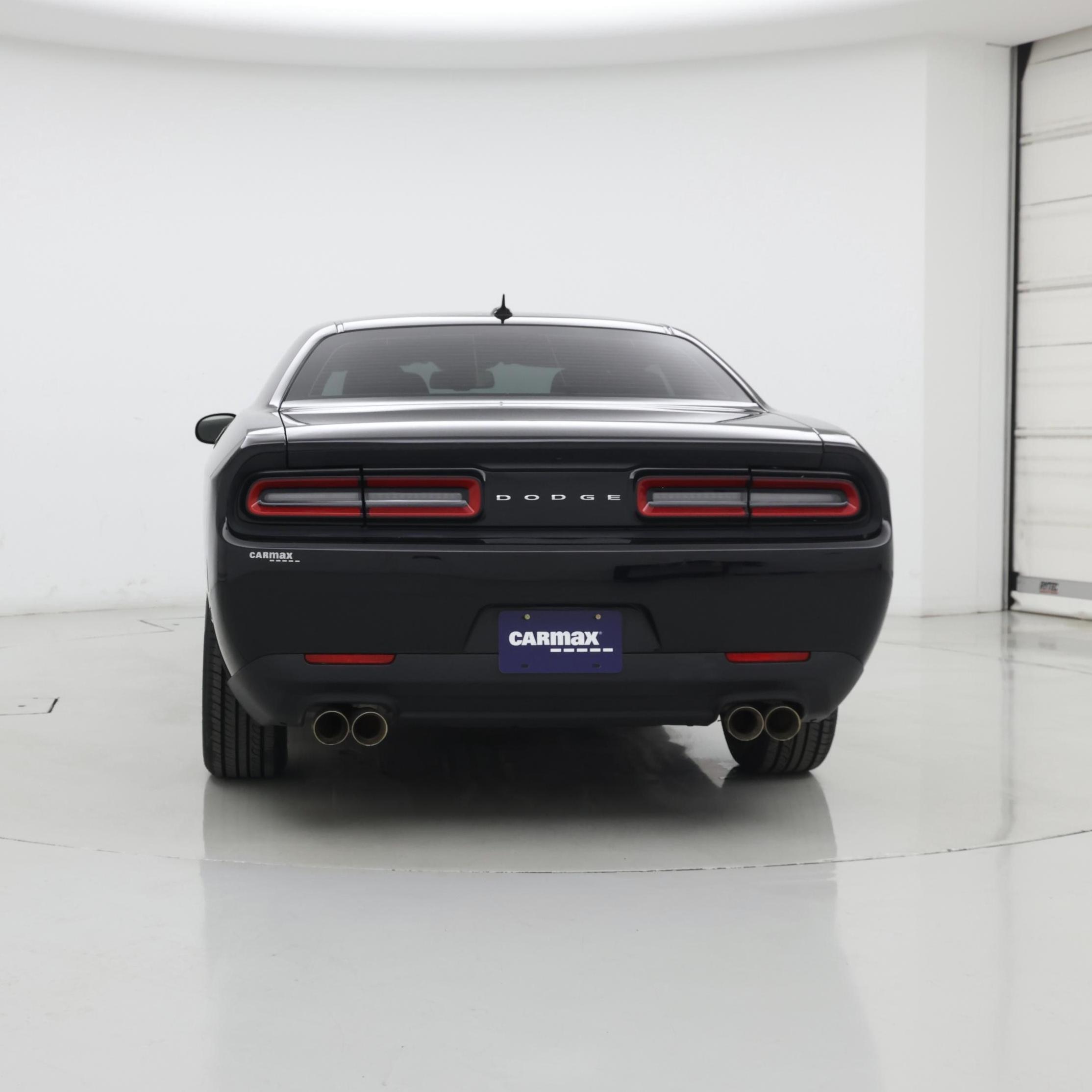 Thumbnail: 2016 Dodge Challenger - 6