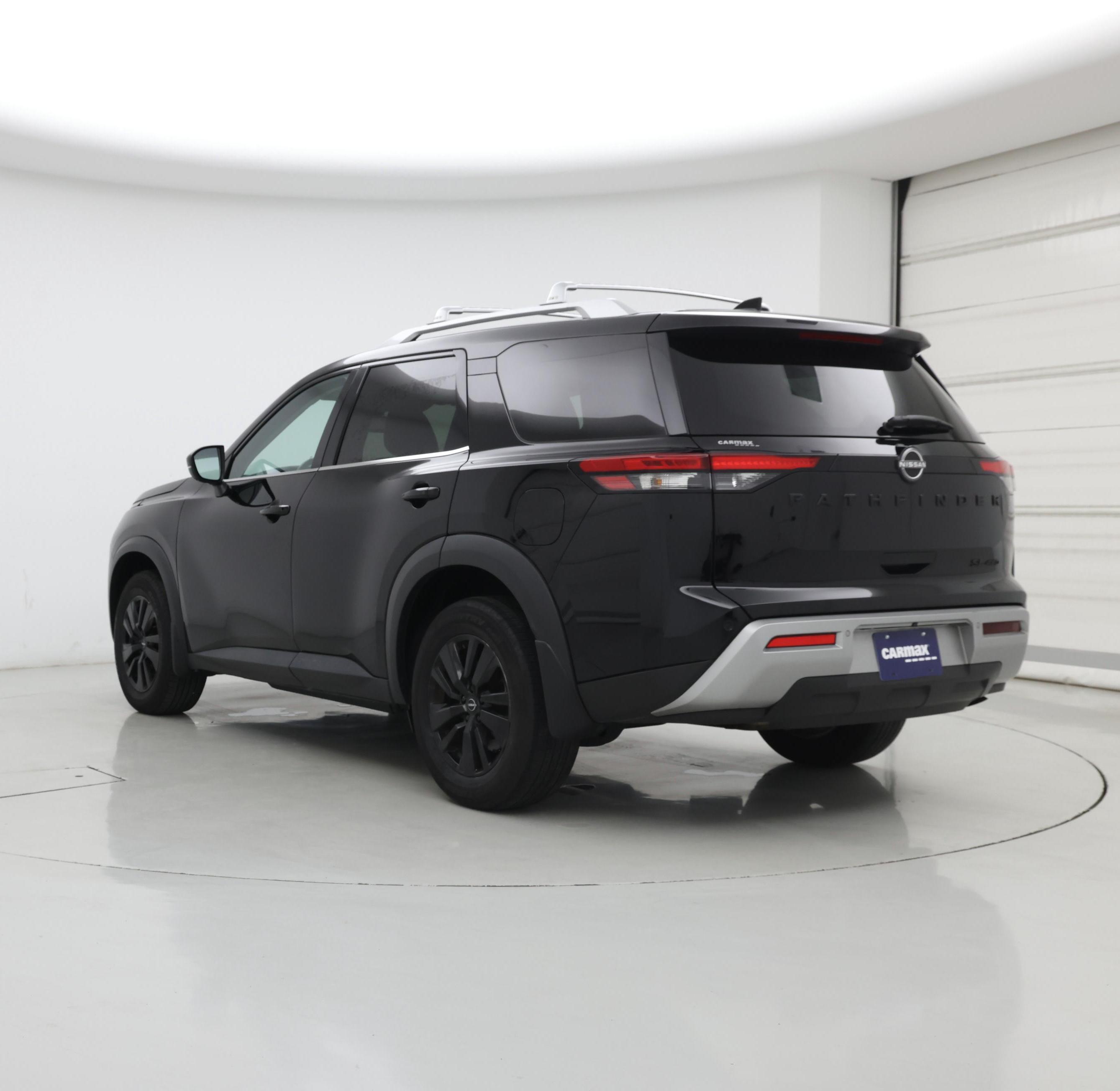 Thumbnail: 2022 Nissan Pathfinder - 2