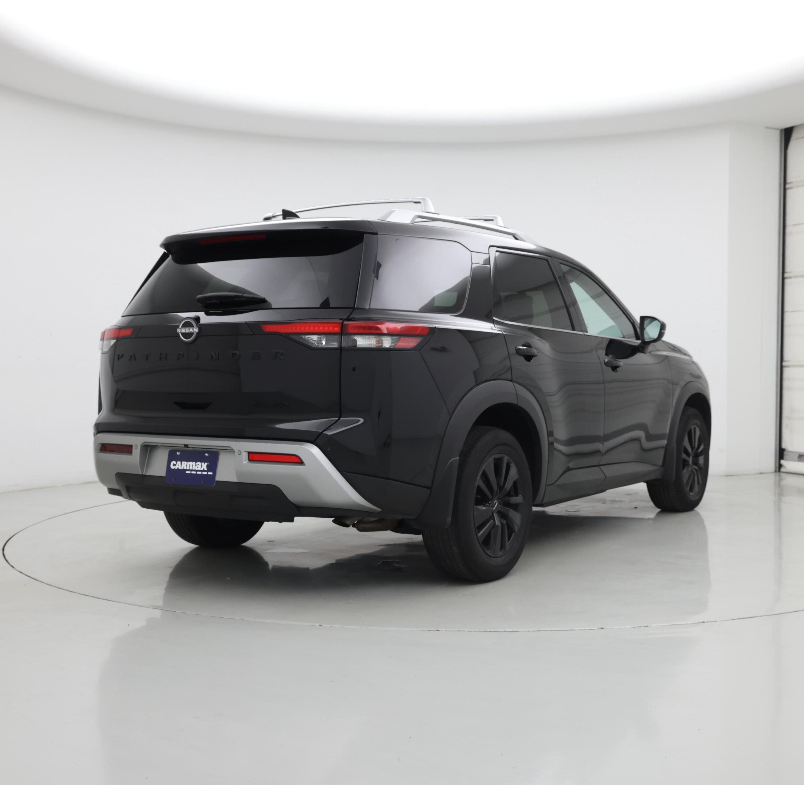 Thumbnail: 2022 Nissan Pathfinder - 8
