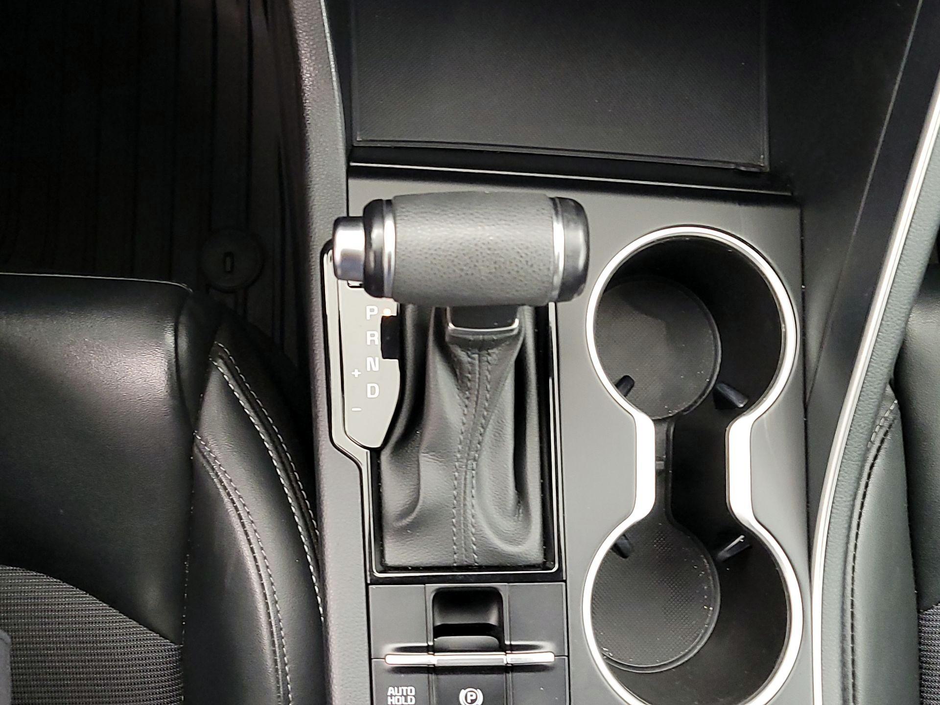 Thumbnail: 2022 Kia K5 - 18