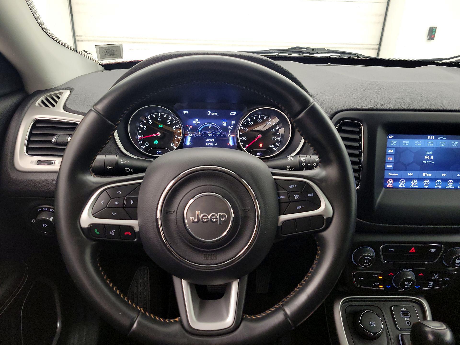 Thumbnail: 2019 Jeep Compass - 10