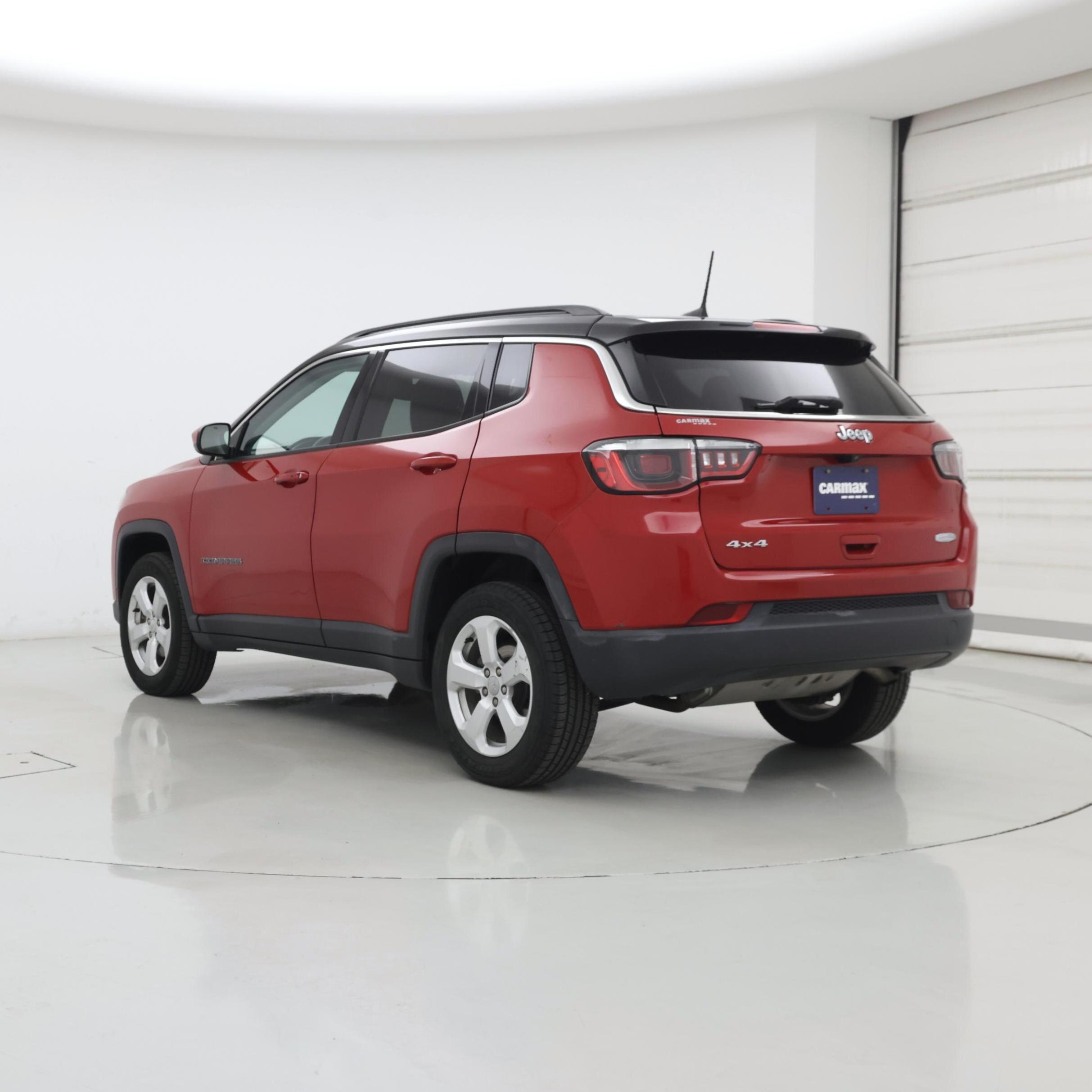 Thumbnail: 2019 Jeep Compass - 2
