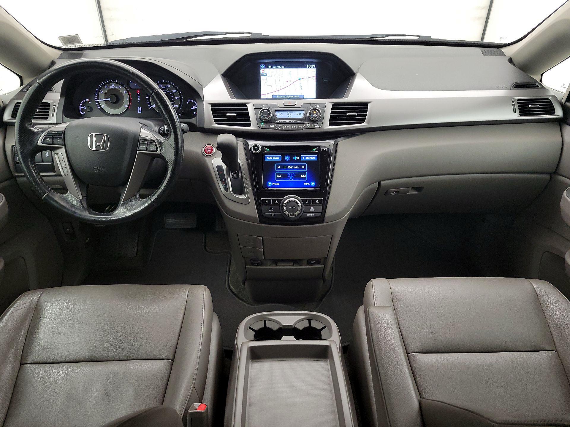Thumbnail: 2015 Honda Odyssey - 9