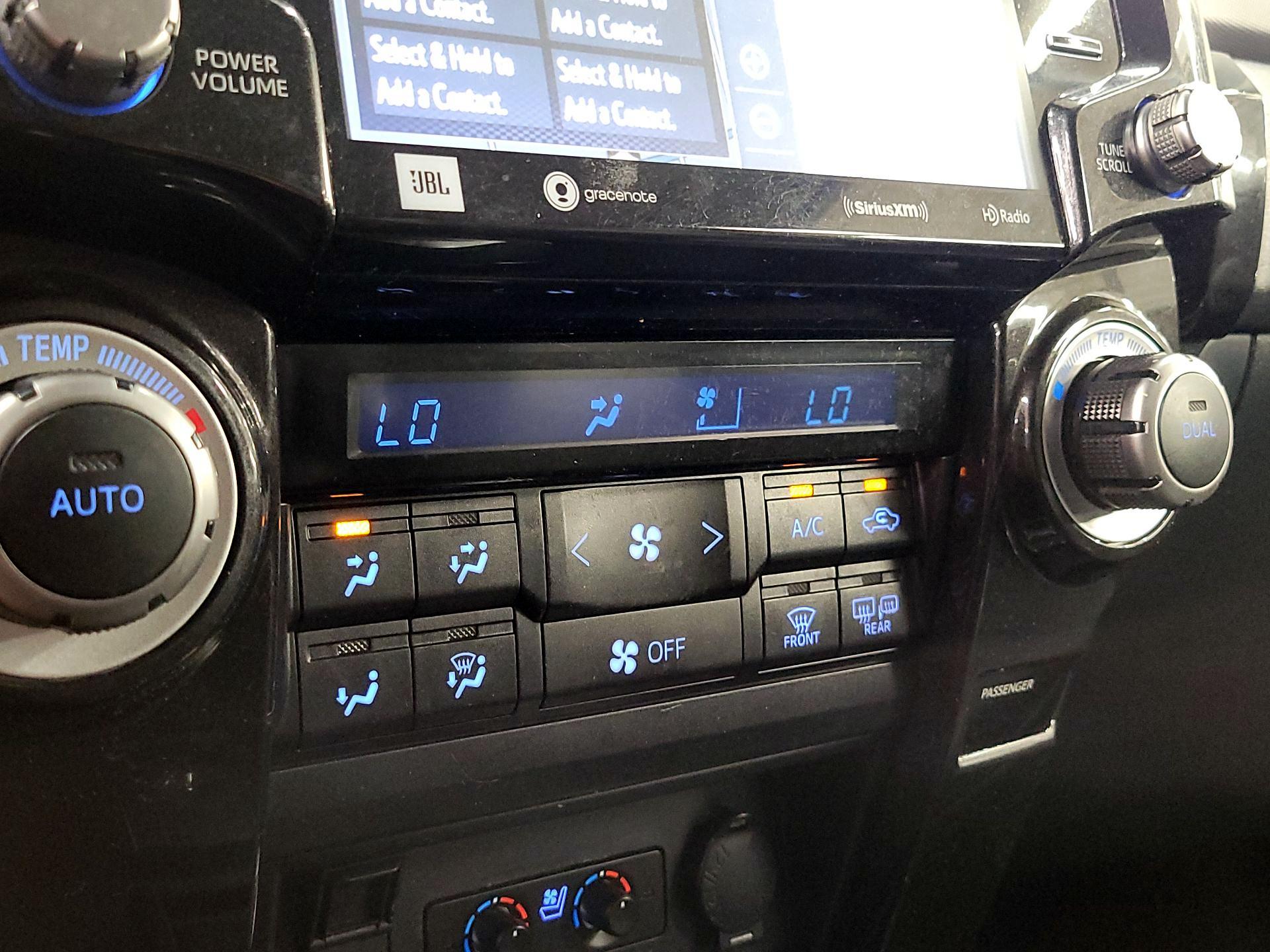 Thumbnail: 2020 Toyota 4Runner - 17