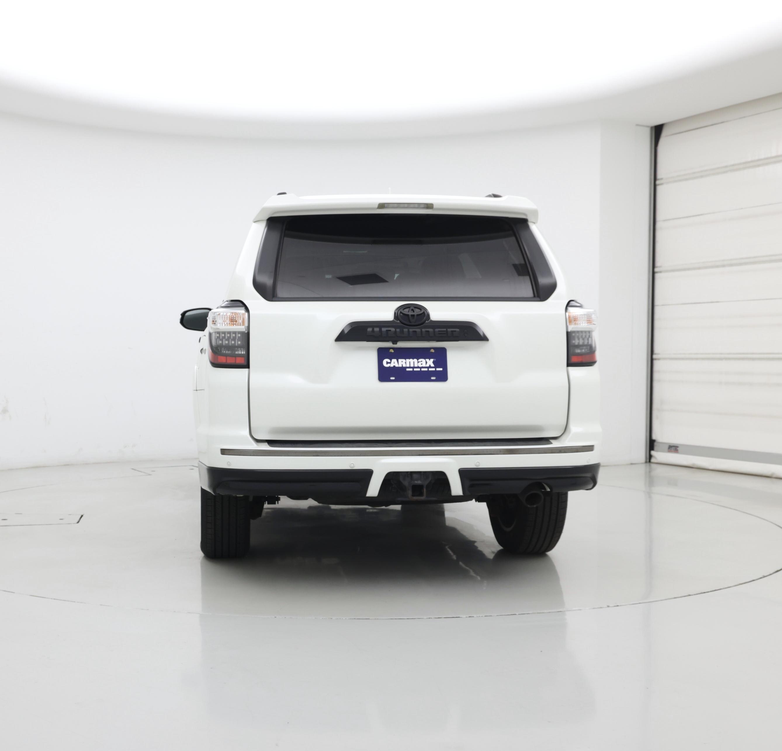 Thumbnail: 2020 Toyota 4Runner - 6