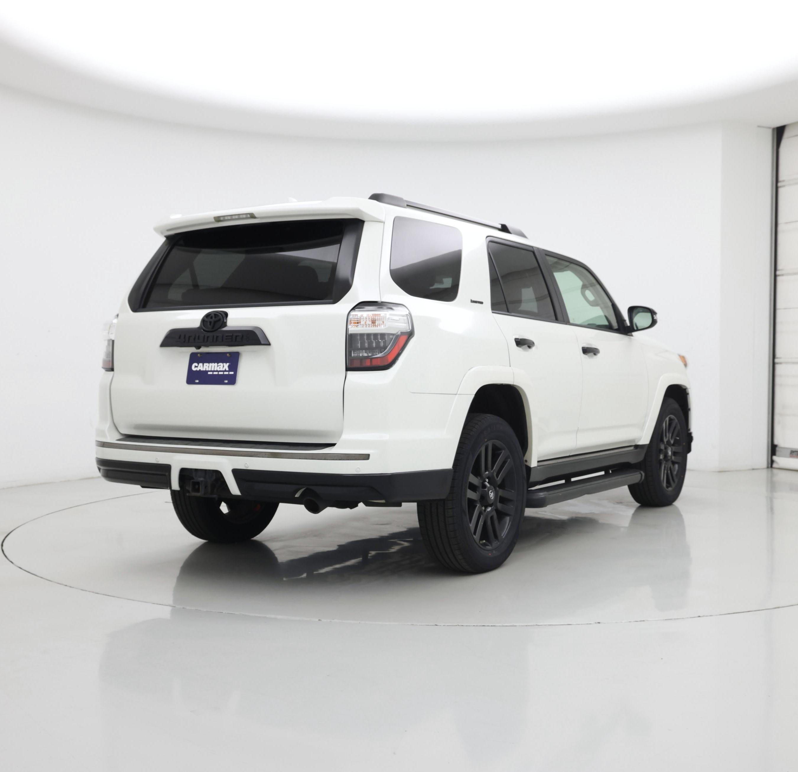 Thumbnail: 2020 Toyota 4Runner - 8