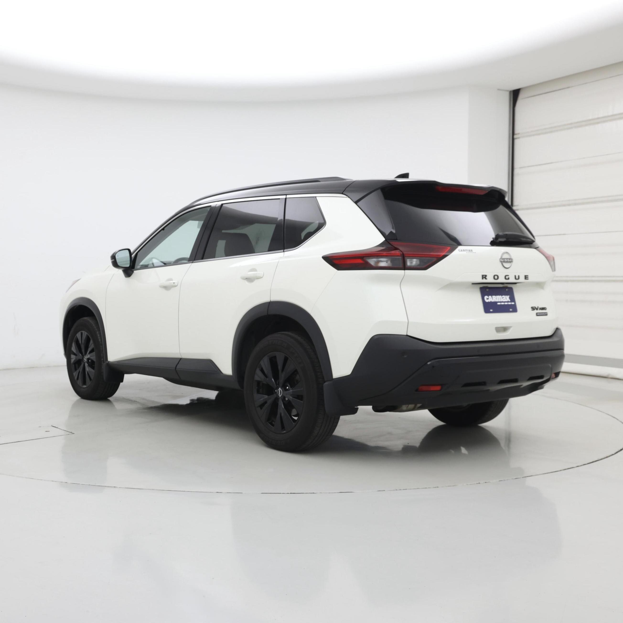 Thumbnail: 2023 Nissan Rogue - 2