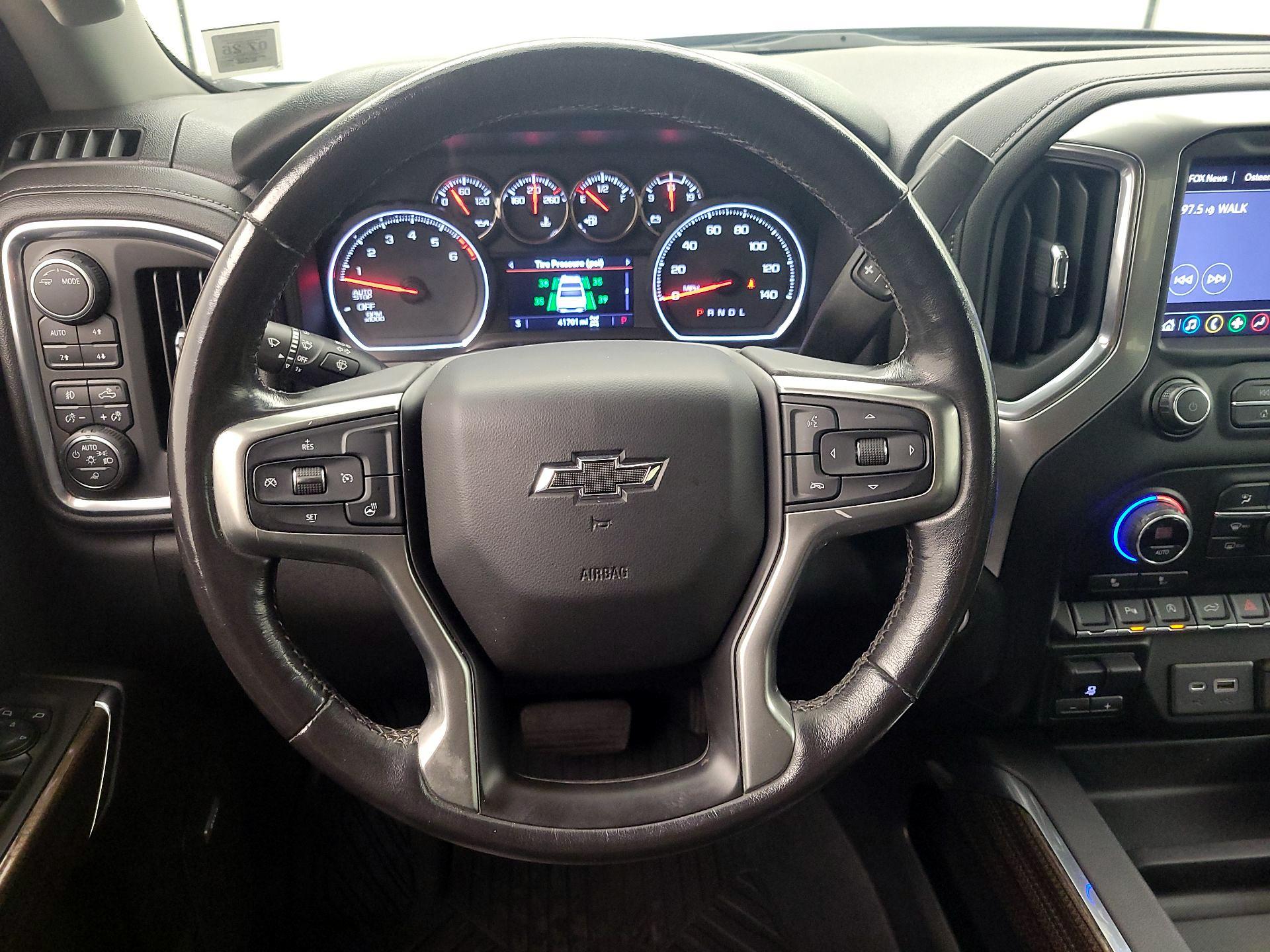 Thumbnail: 2020 Chevrolet Silverado 1500 - 10