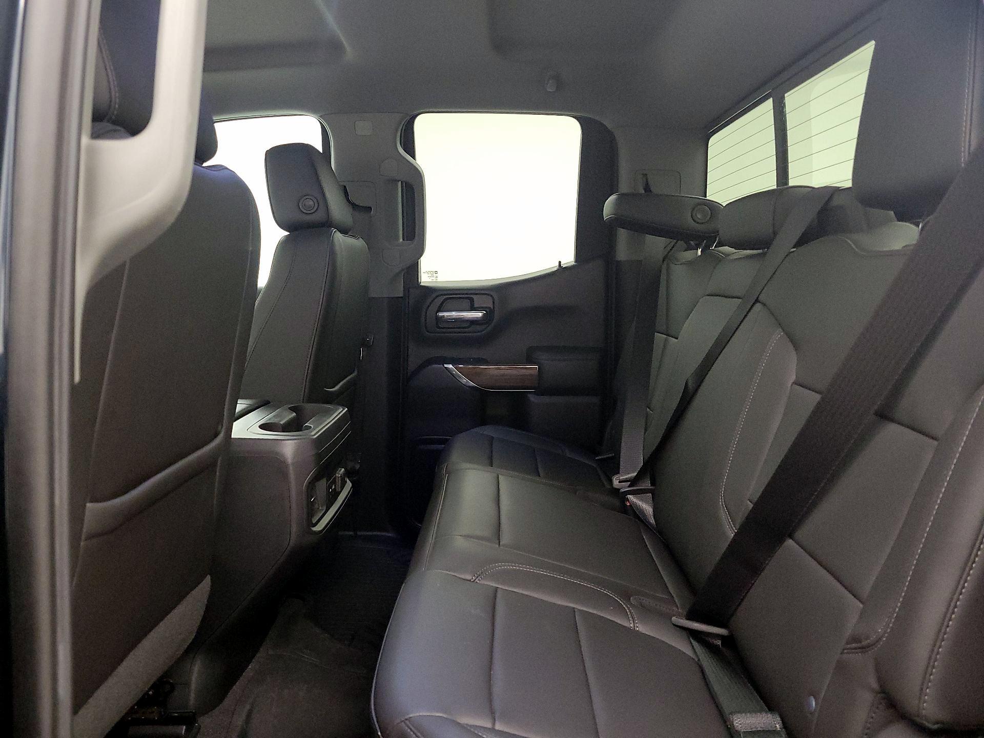 Thumbnail: 2020 Chevrolet Silverado 1500 - 19