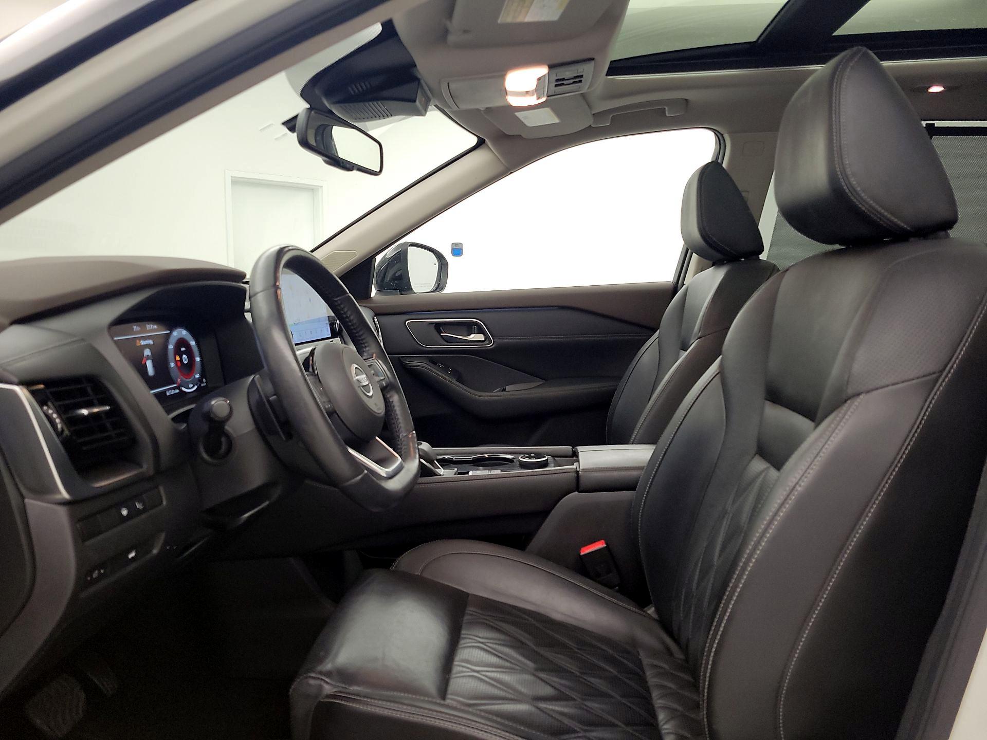 Thumbnail: 2021 Nissan Rogue - 11