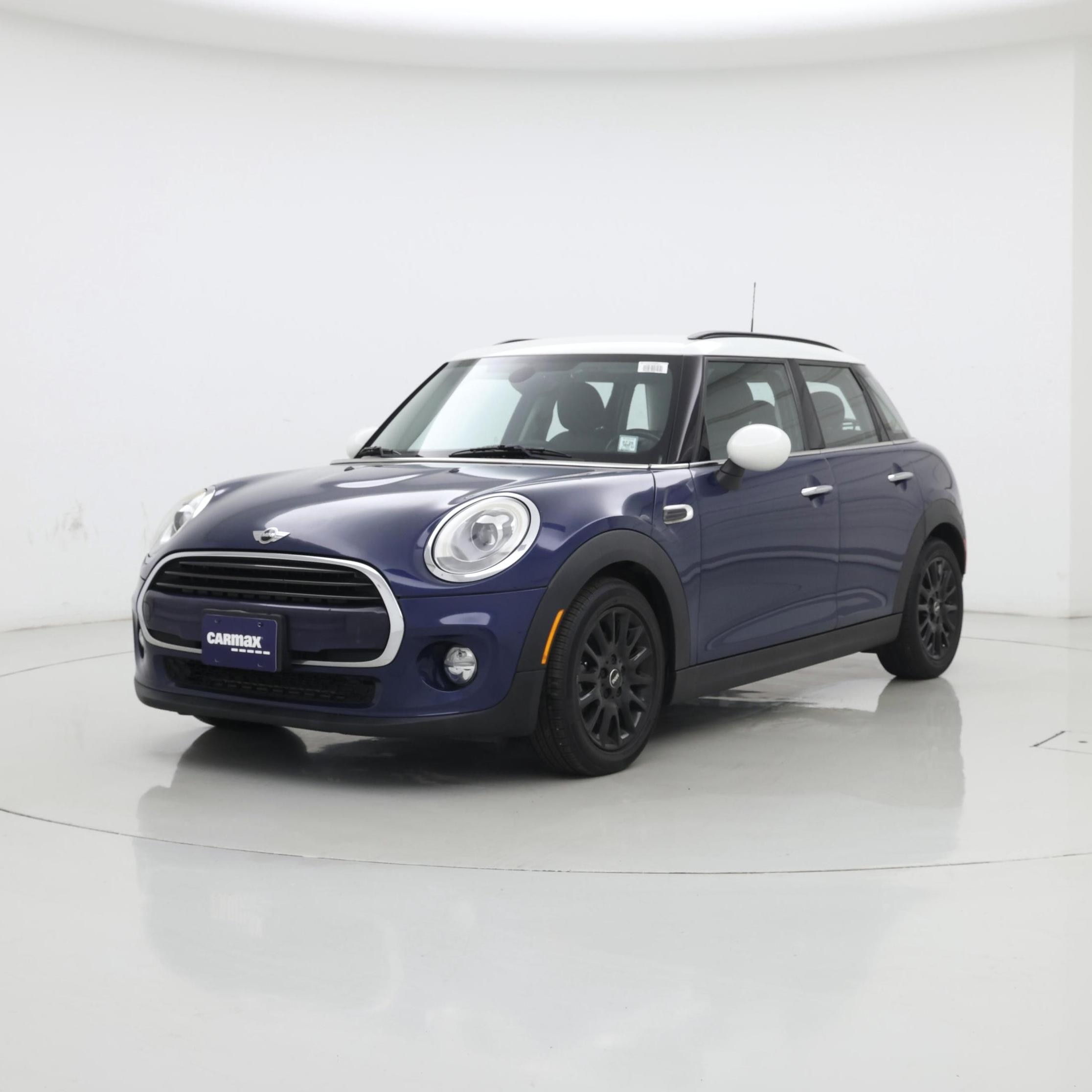 Thumbnail: 2016 MINI Cooper Hardtop - 4