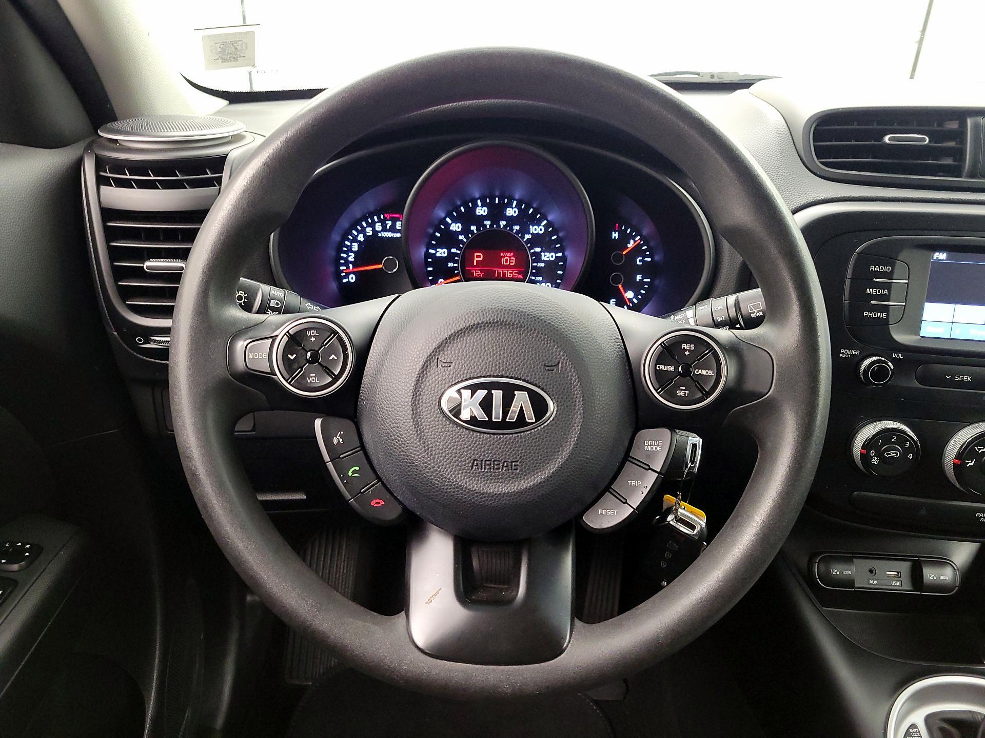 Thumbnail: 2019 Kia Soul - 10
