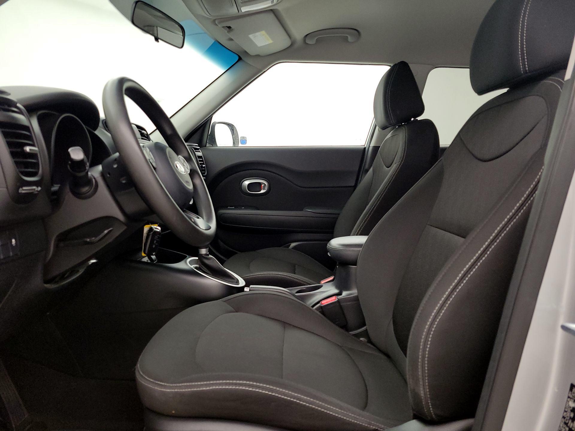 Thumbnail: 2019 Kia Soul - 11