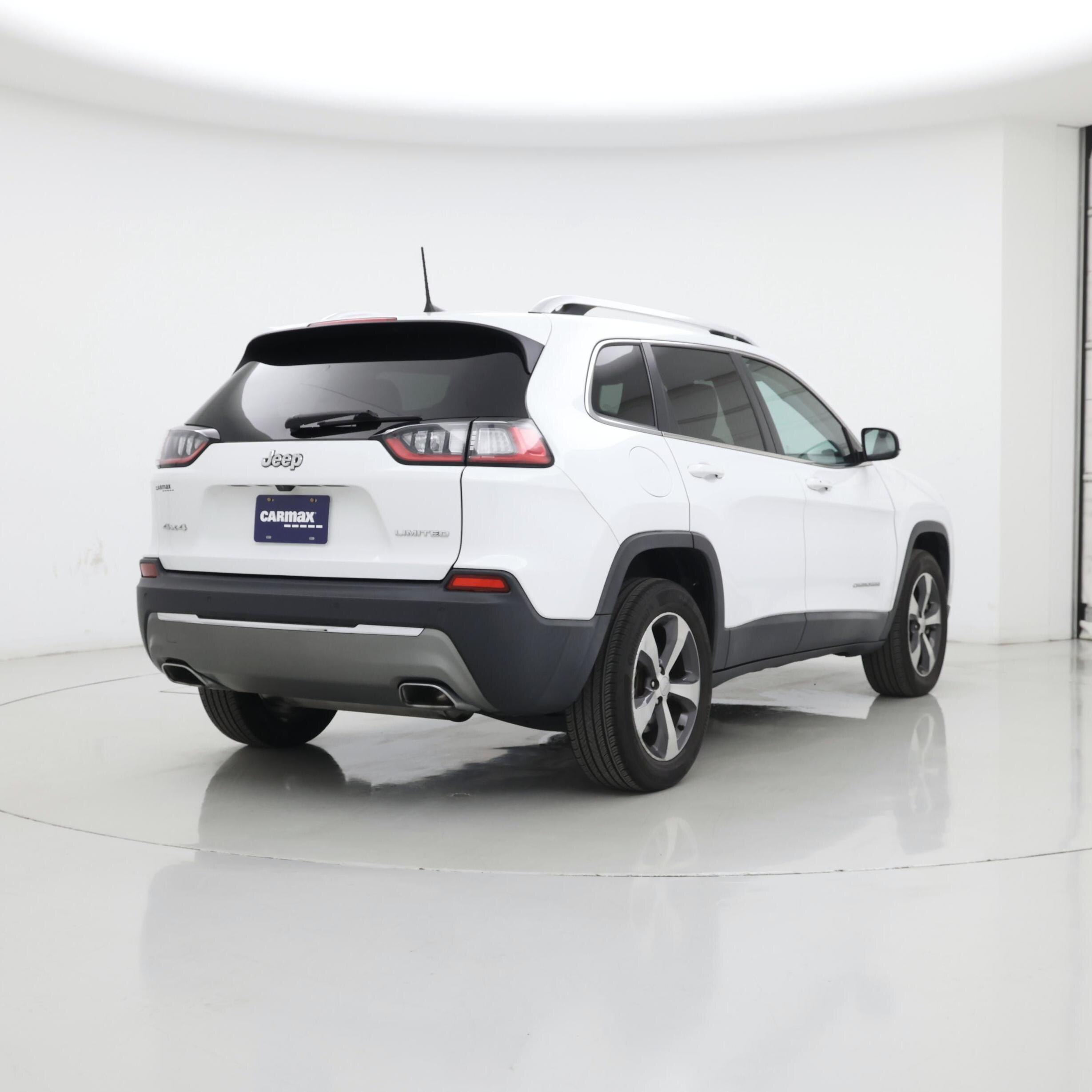 Thumbnail: 2019 Jeep Cherokee - 8