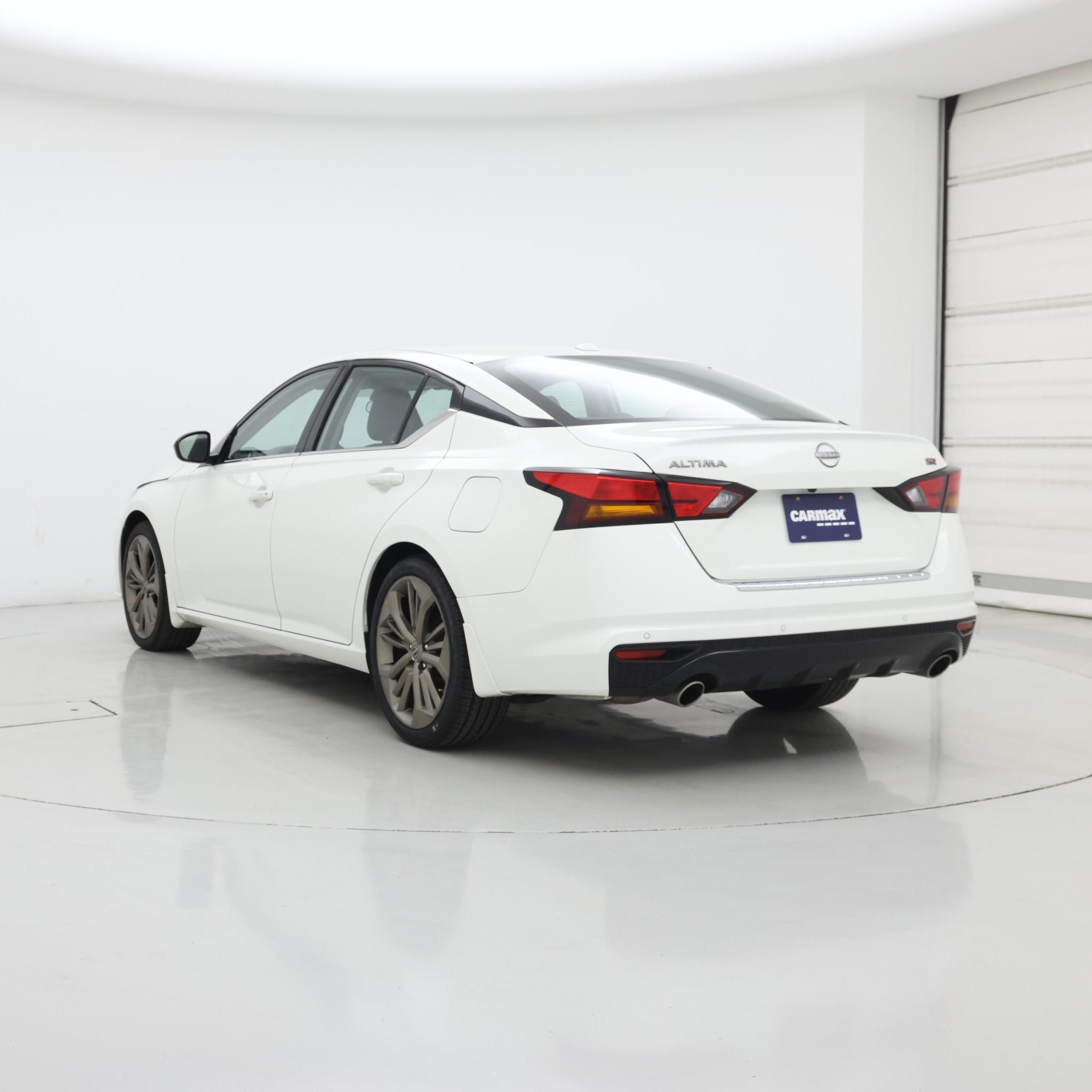 Thumbnail: 2023 Nissan Altima - 2