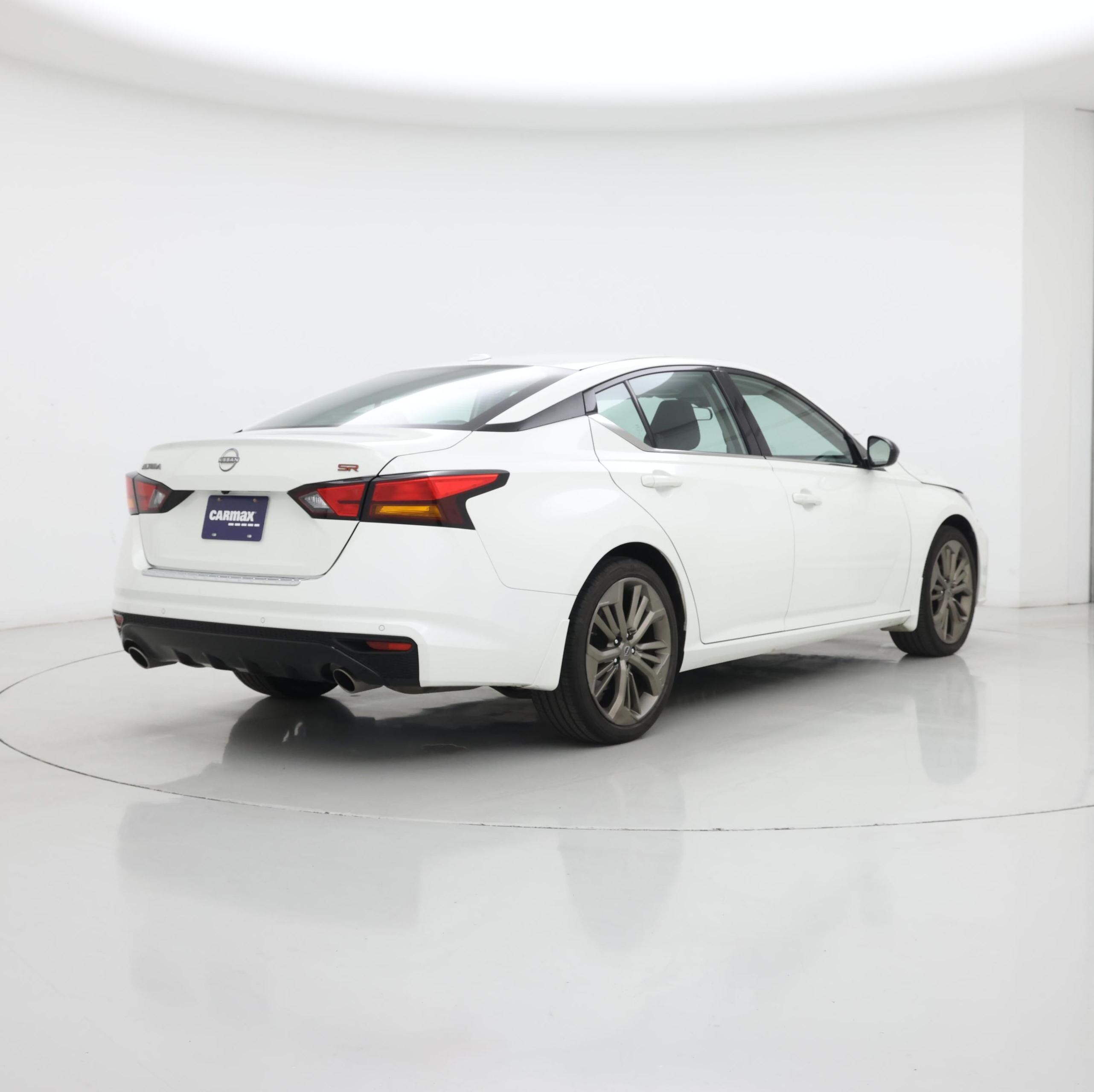Thumbnail: 2023 Nissan Altima - 8