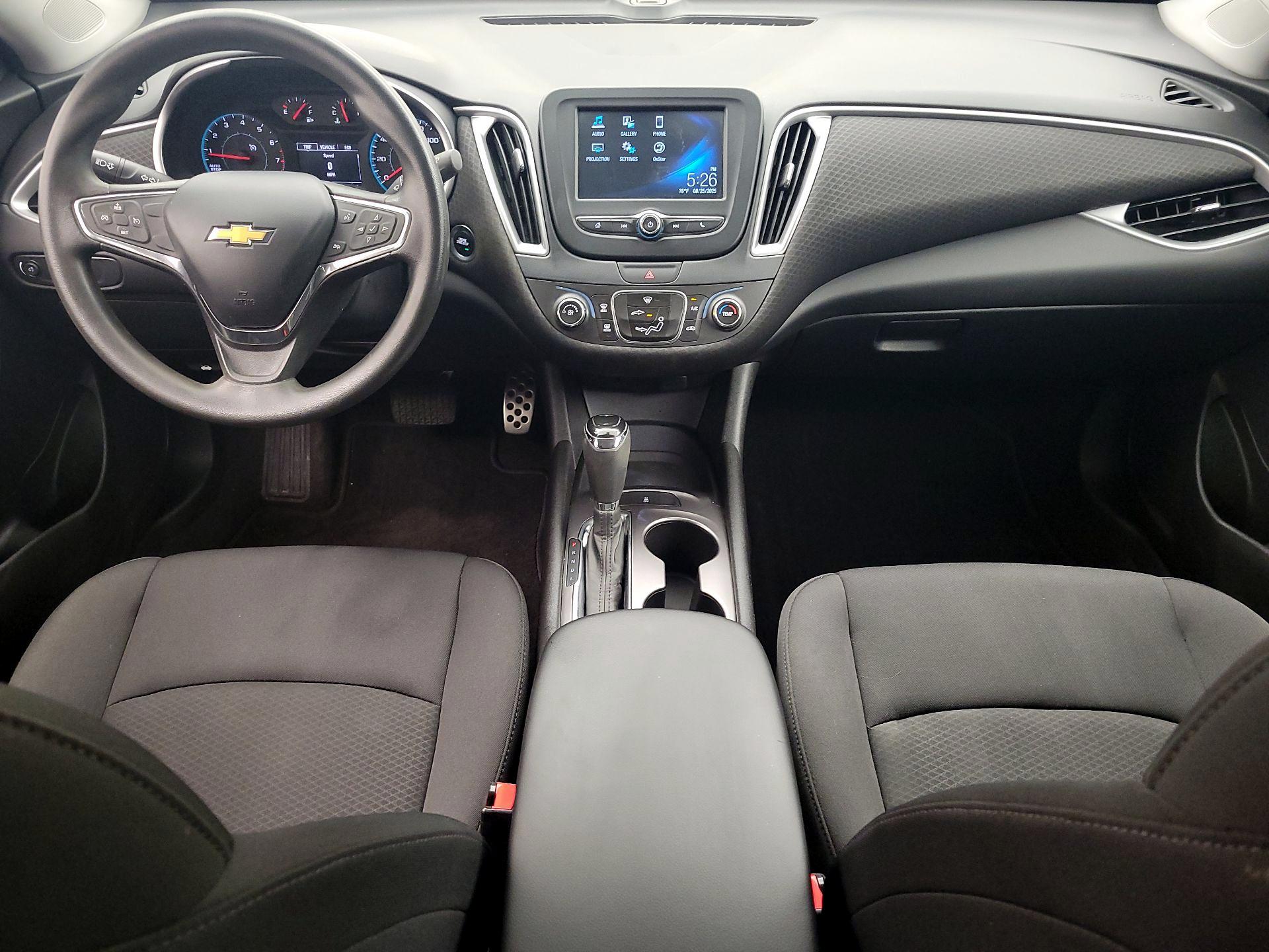 Thumbnail: 2016 Chevrolet Malibu - 9