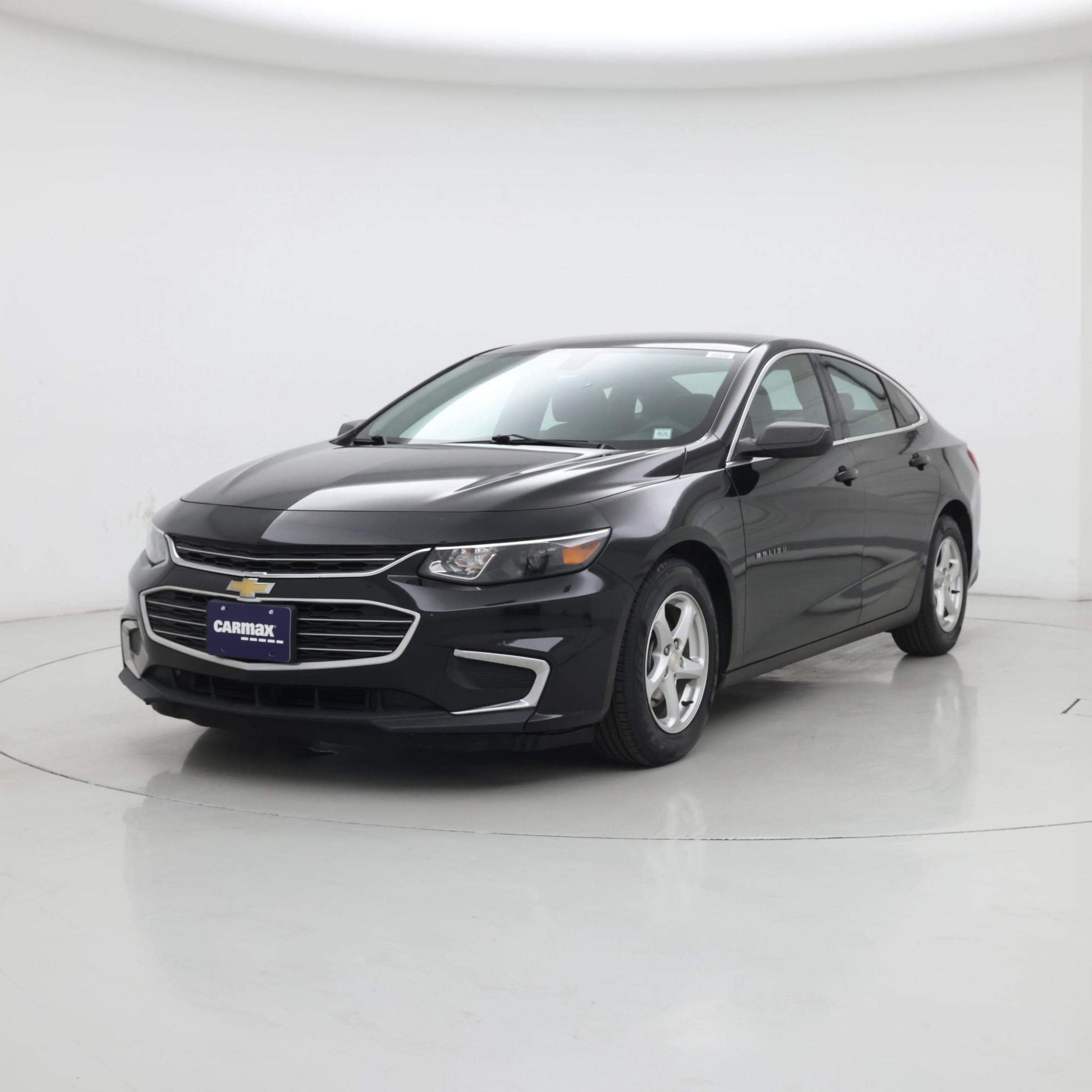 Thumbnail: 2016 Chevrolet Malibu - 4
