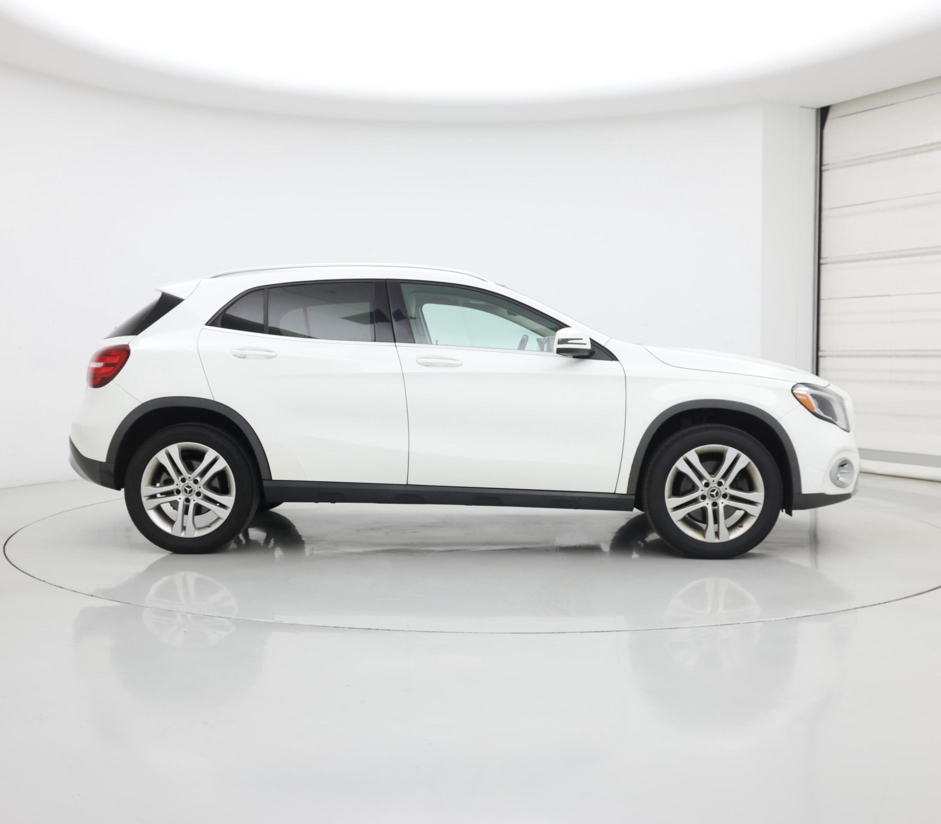 Thumbnail: 2019 Mercedes-Benz GLA - 7