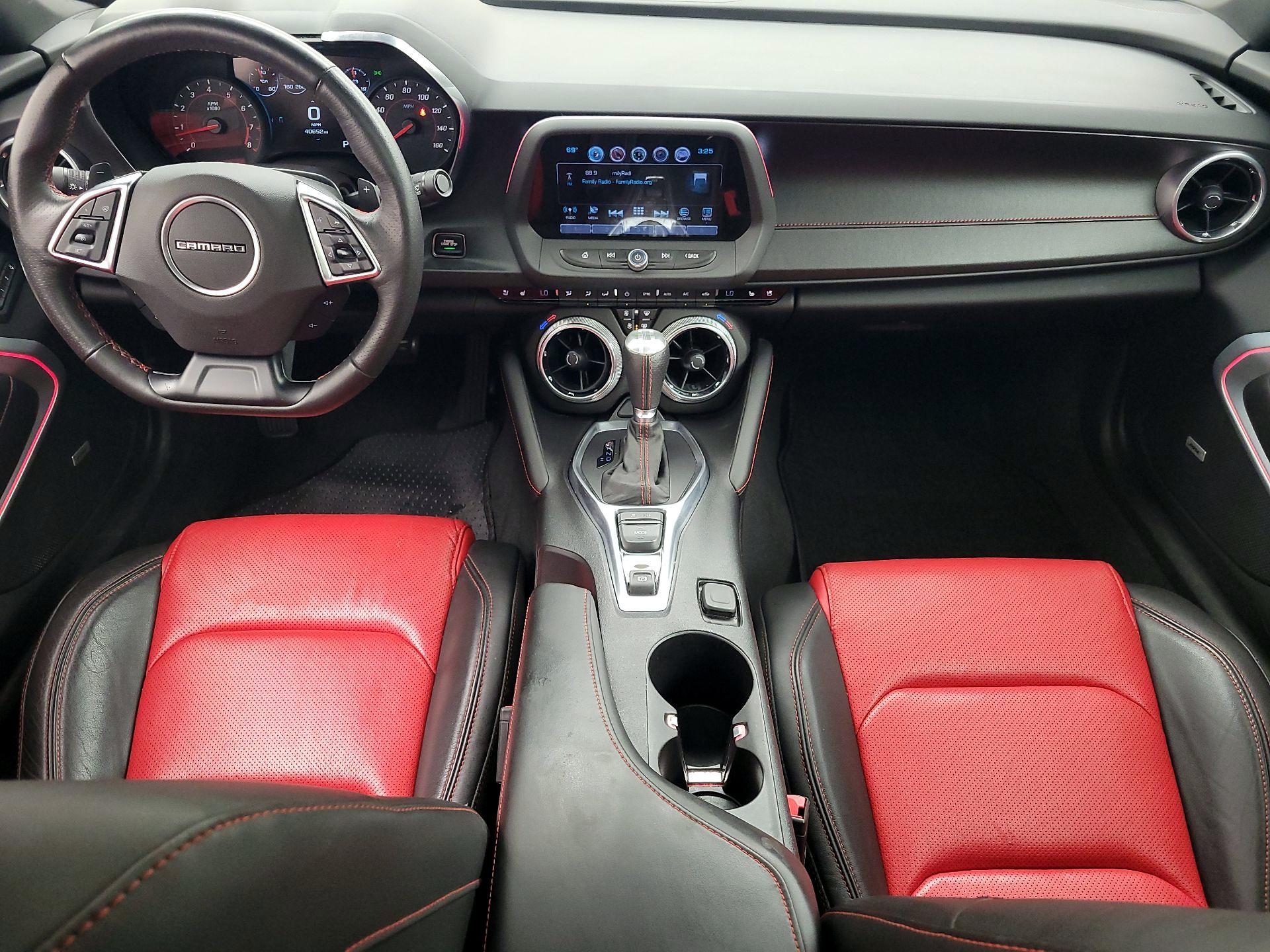 Thumbnail: 2018 Chevrolet Camaro - 9