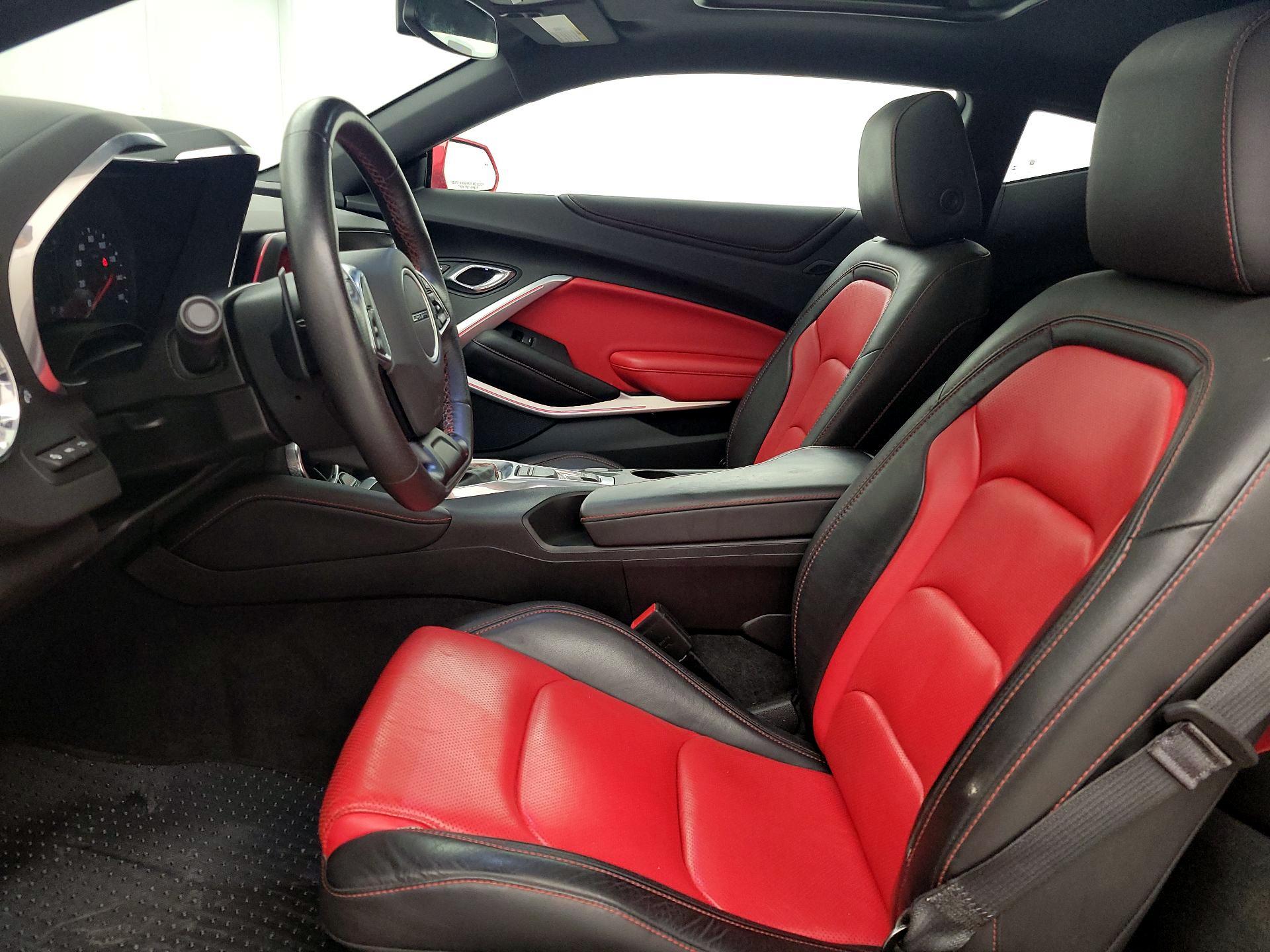 Thumbnail: 2018 Chevrolet Camaro - 11