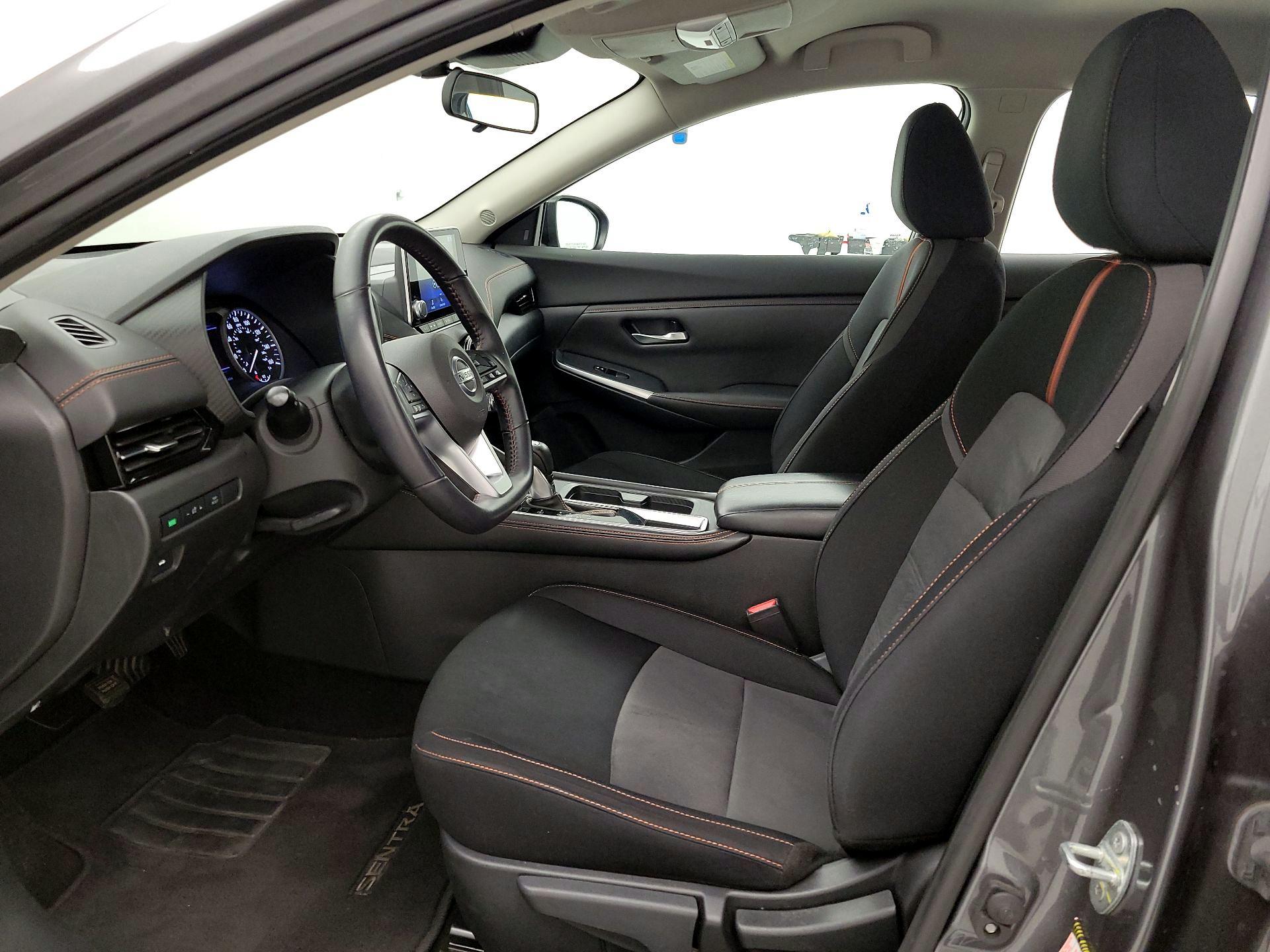 Thumbnail: 2021 Nissan Sentra - 11