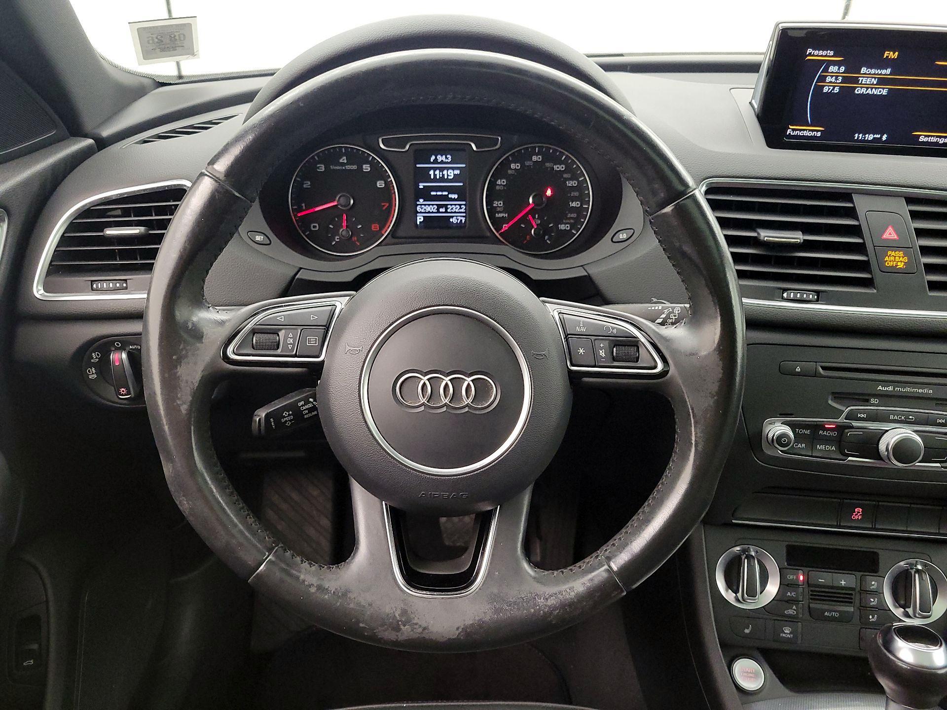 Thumbnail: 2015 Audi Q3 - 10