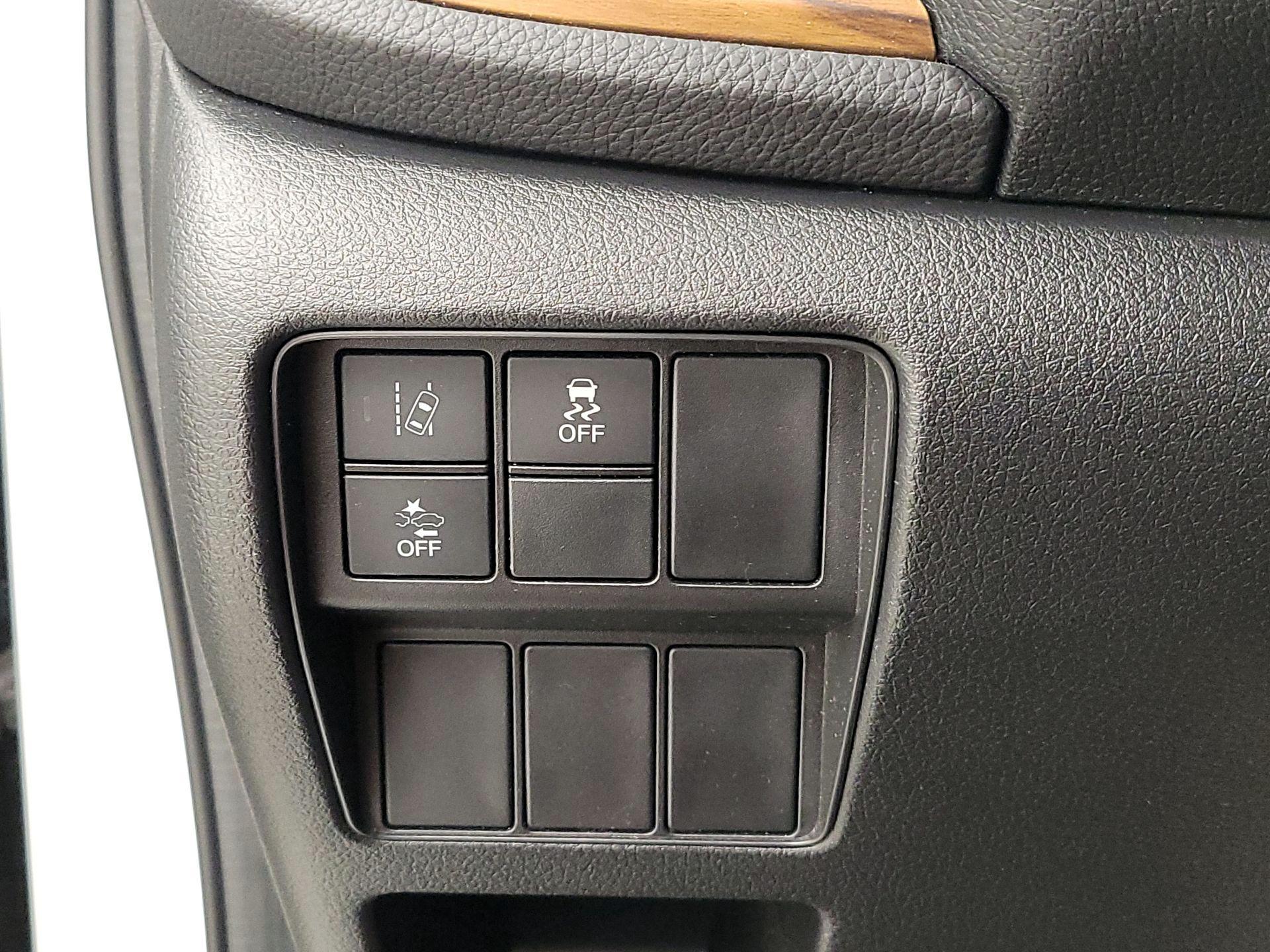 Thumbnail: 2019 Honda CR-V - 13