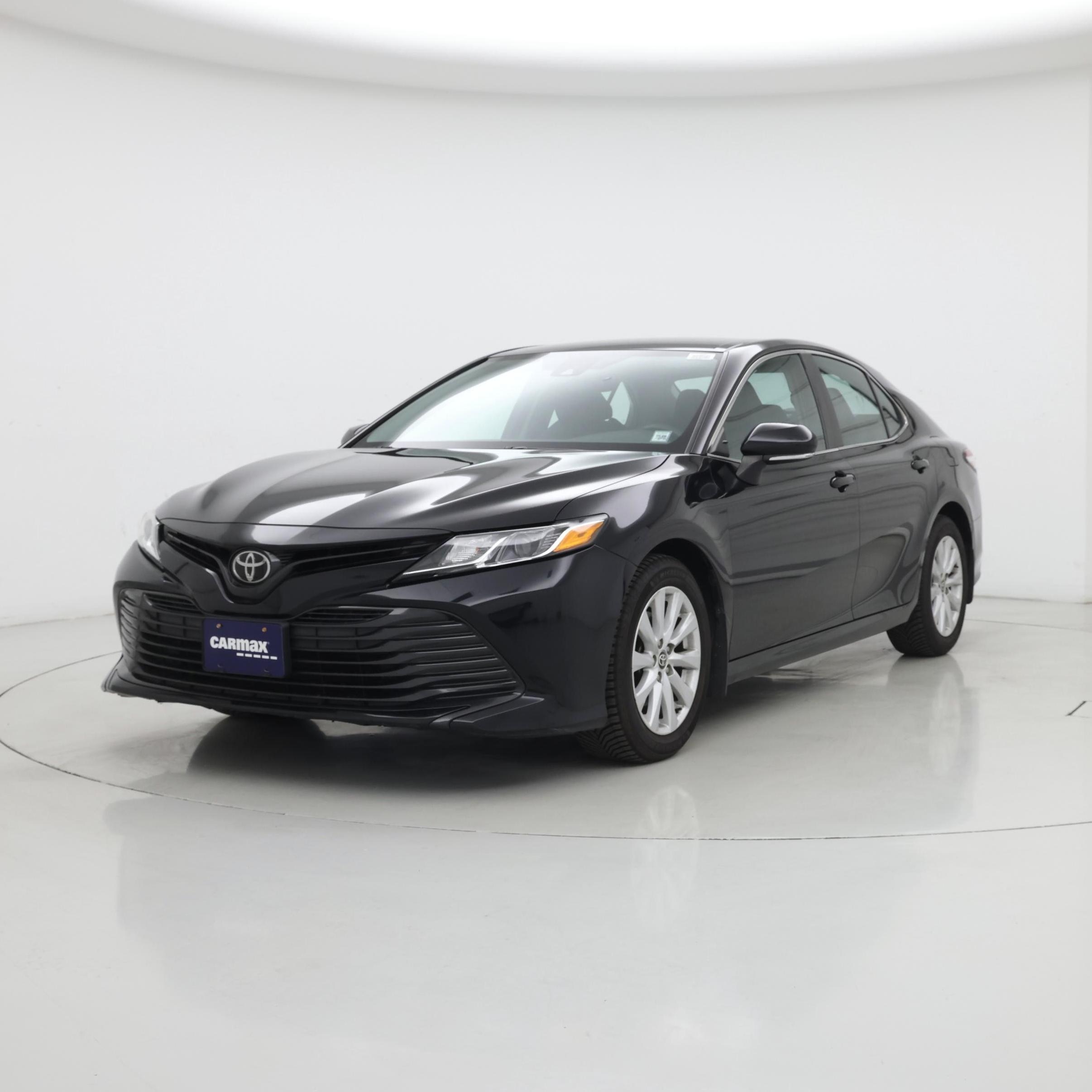 Thumbnail: 2020 Toyota Camry - 4