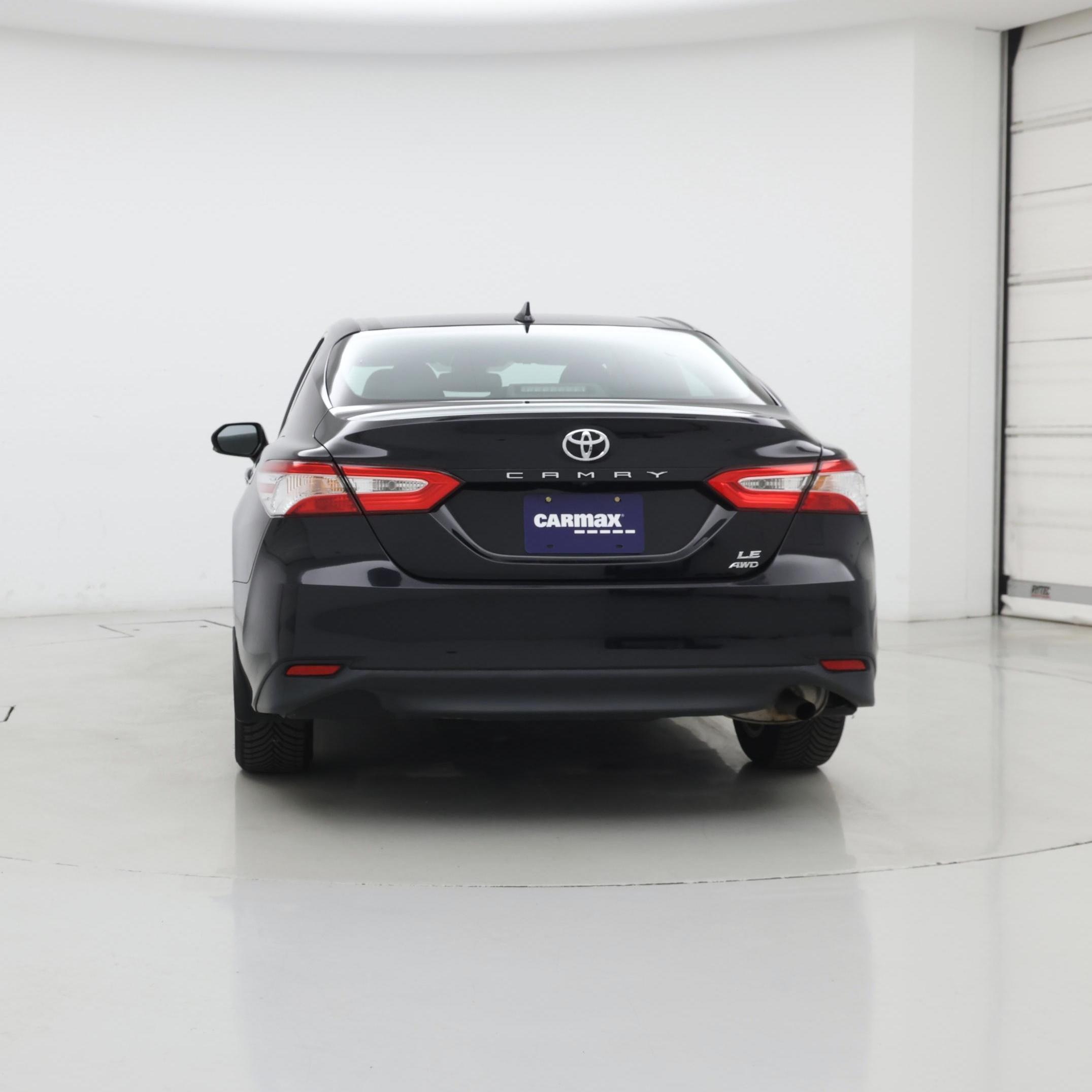 Thumbnail: 2020 Toyota Camry - 6