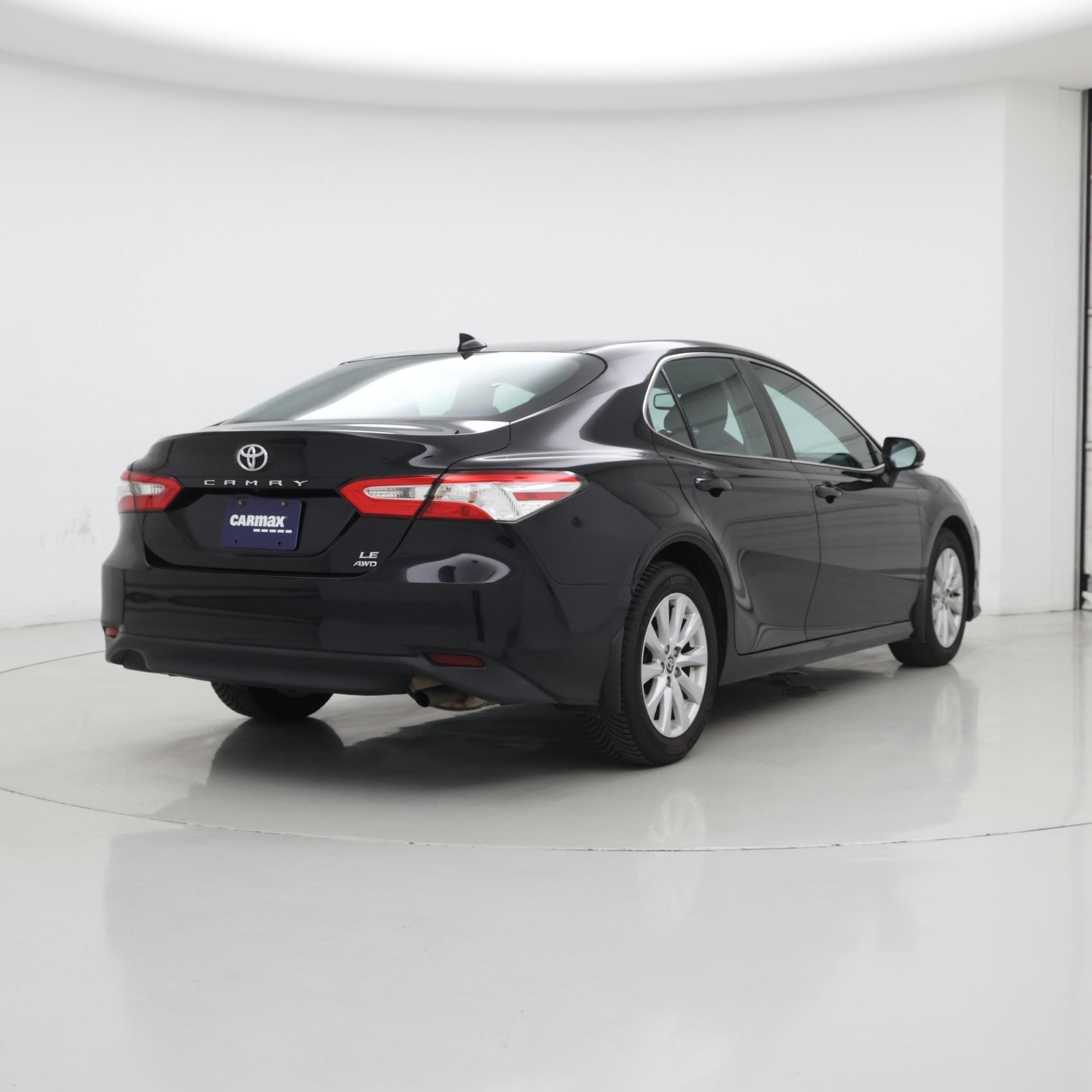 Thumbnail: 2020 Toyota Camry - 8