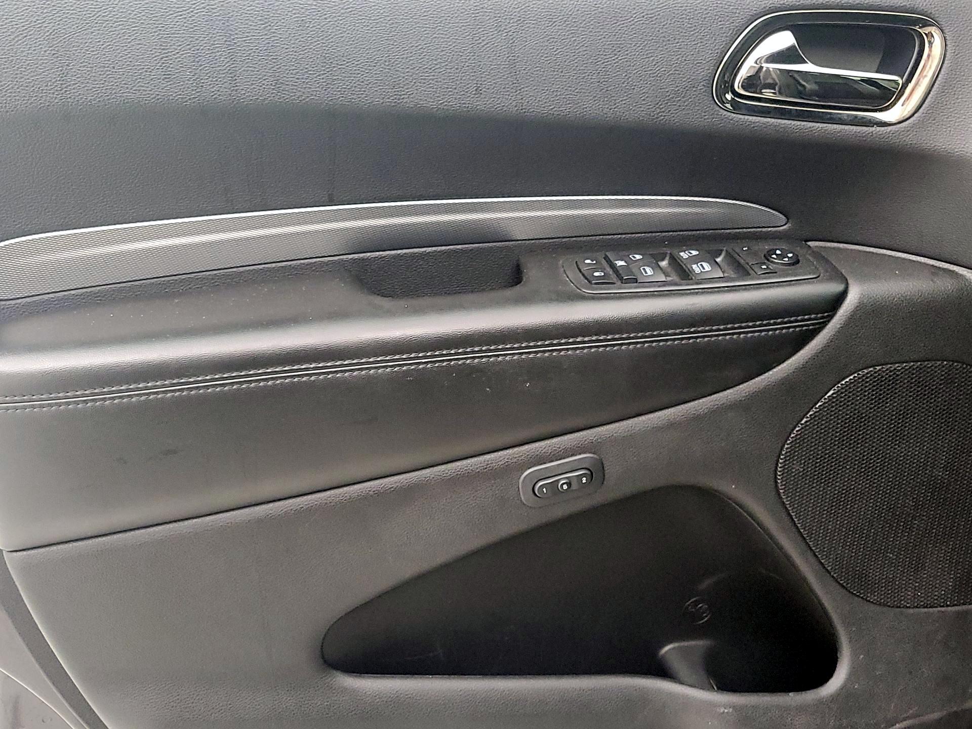 Thumbnail: 2019 Dodge Durango - 12