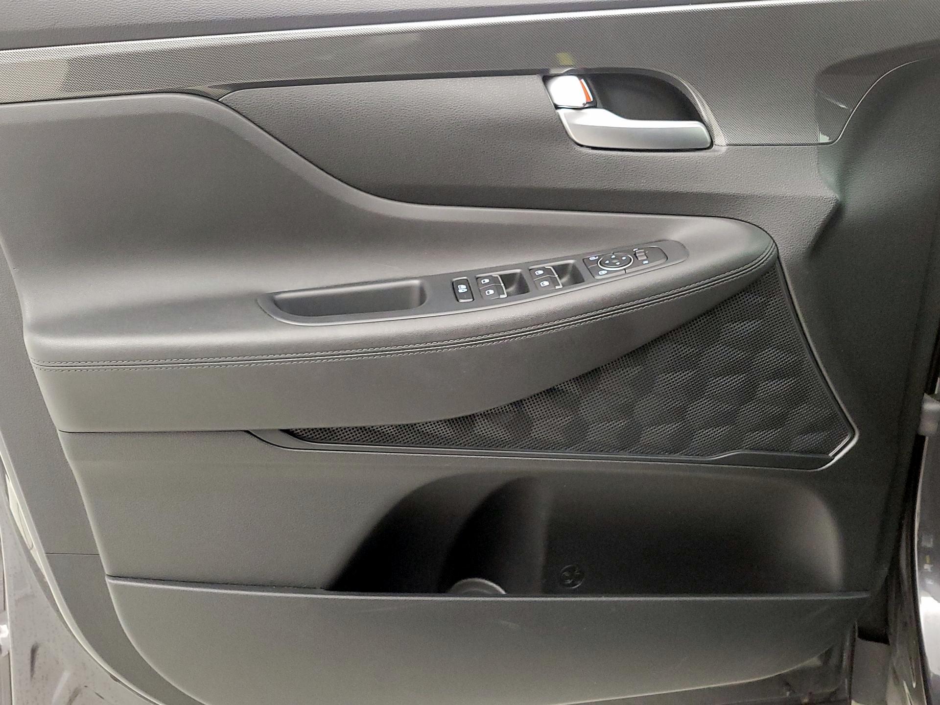 Thumbnail: 2022 Hyundai Santa Fe - 12