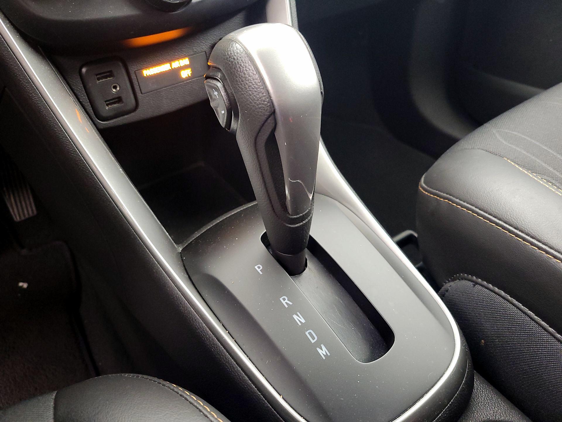 Thumbnail: 2020 Chevrolet Trax - 17
