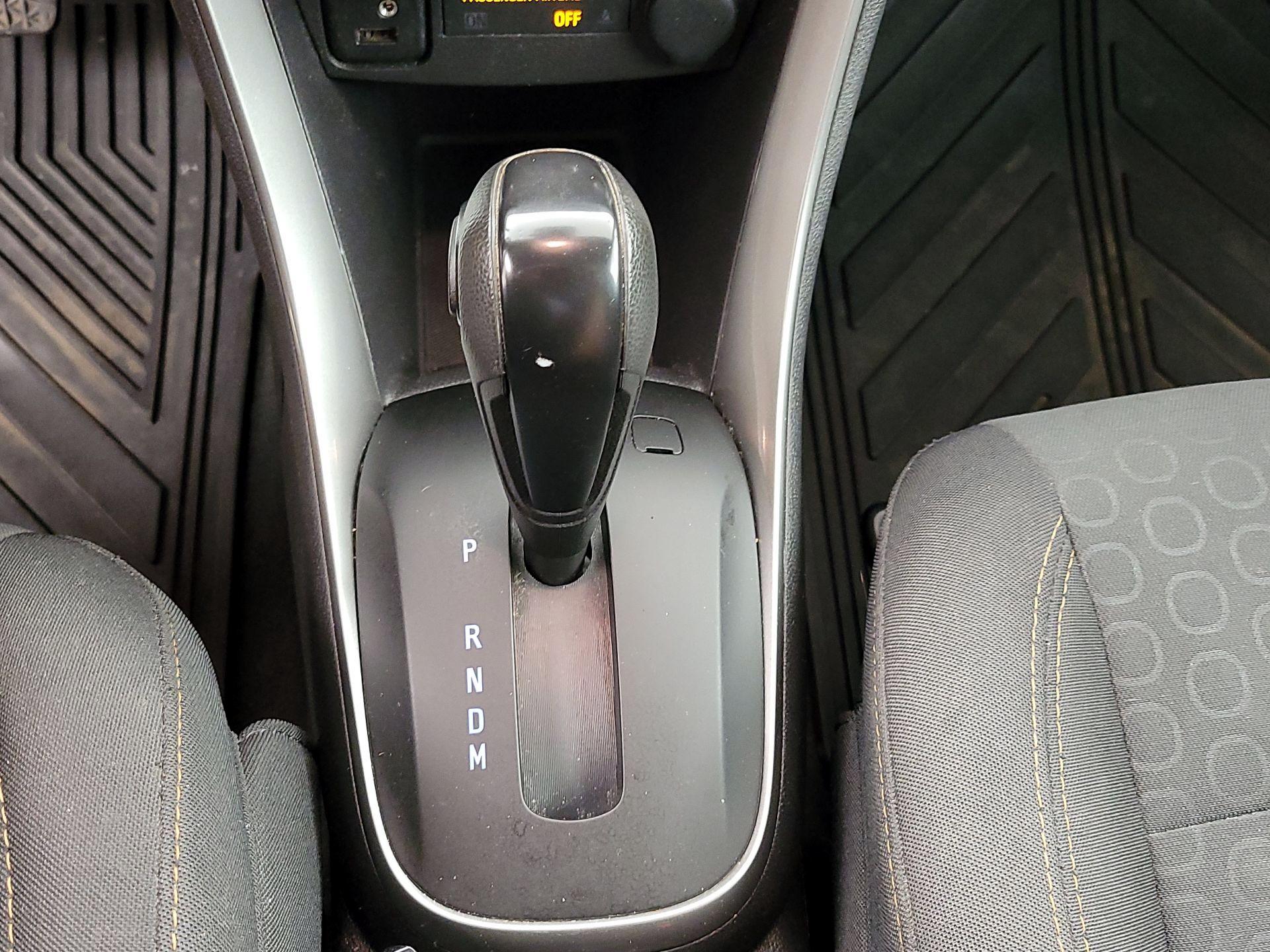 Thumbnail: 2020 Chevrolet Trax - 17