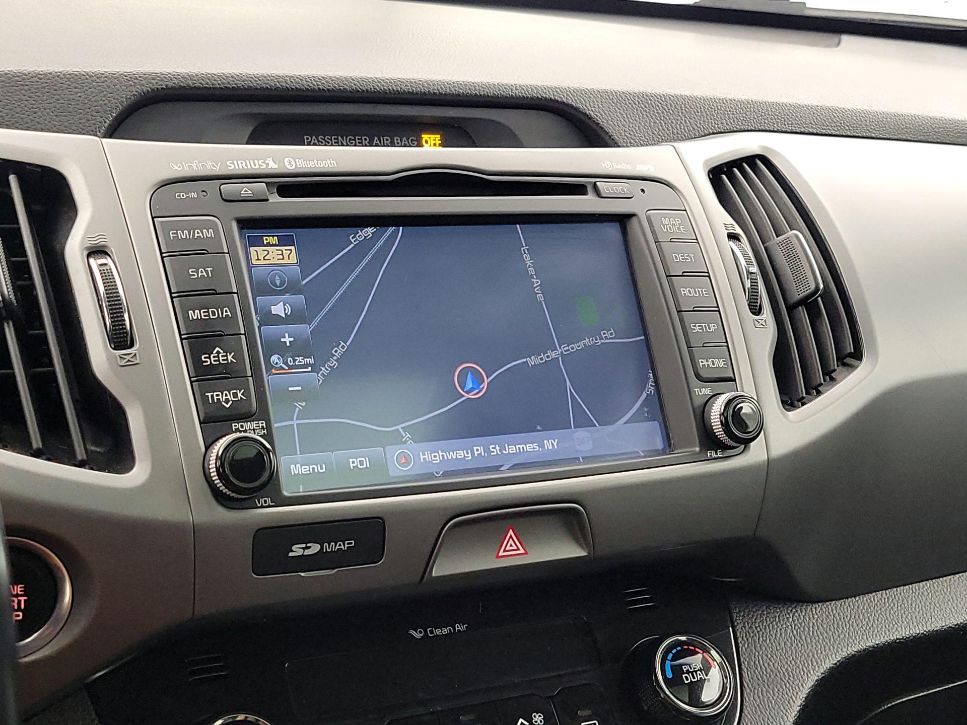 Thumbnail: 2016 Kia Sportage - 14