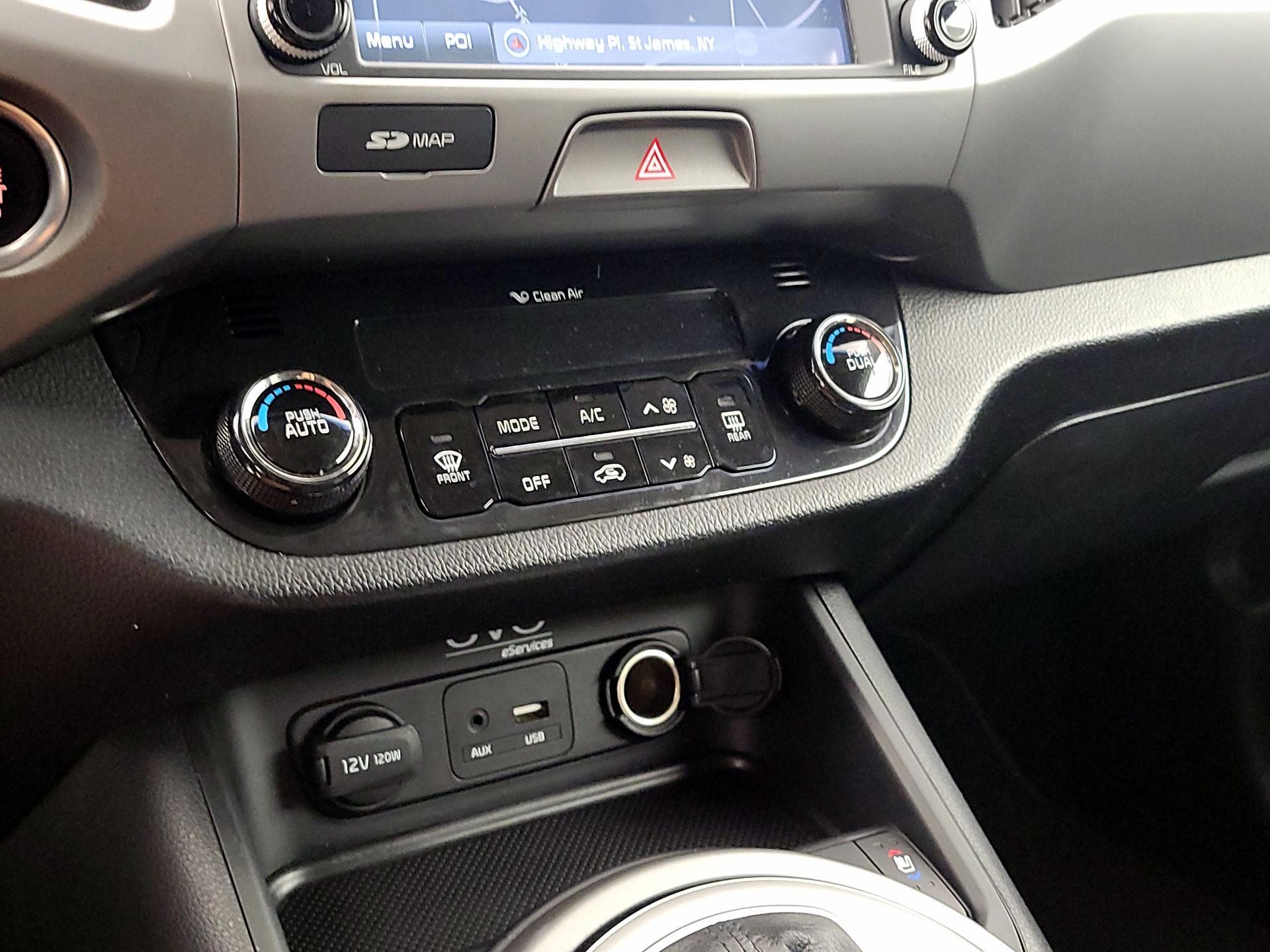 Thumbnail: 2016 Kia Sportage - 17