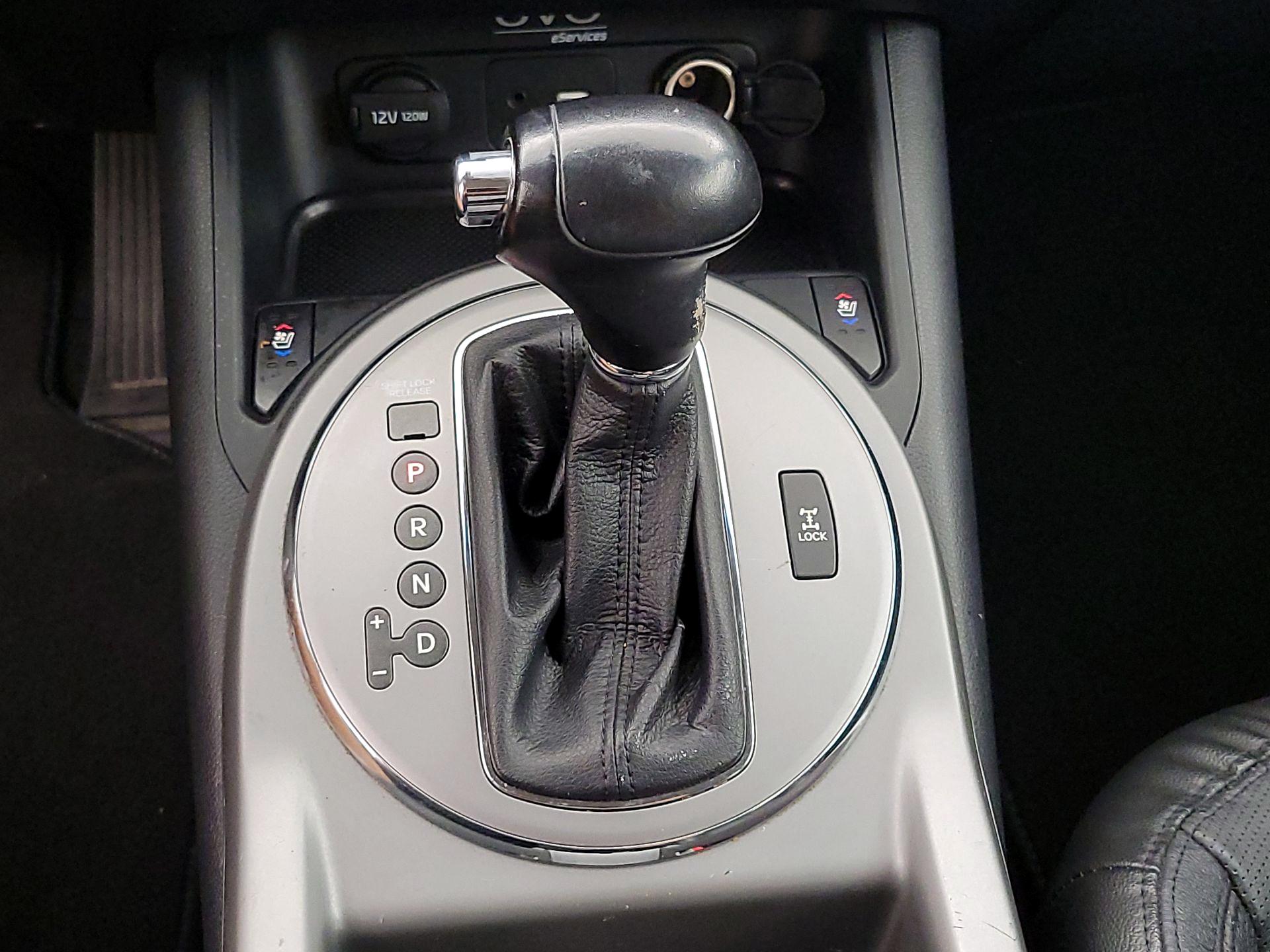 Thumbnail: 2016 Kia Sportage - 18