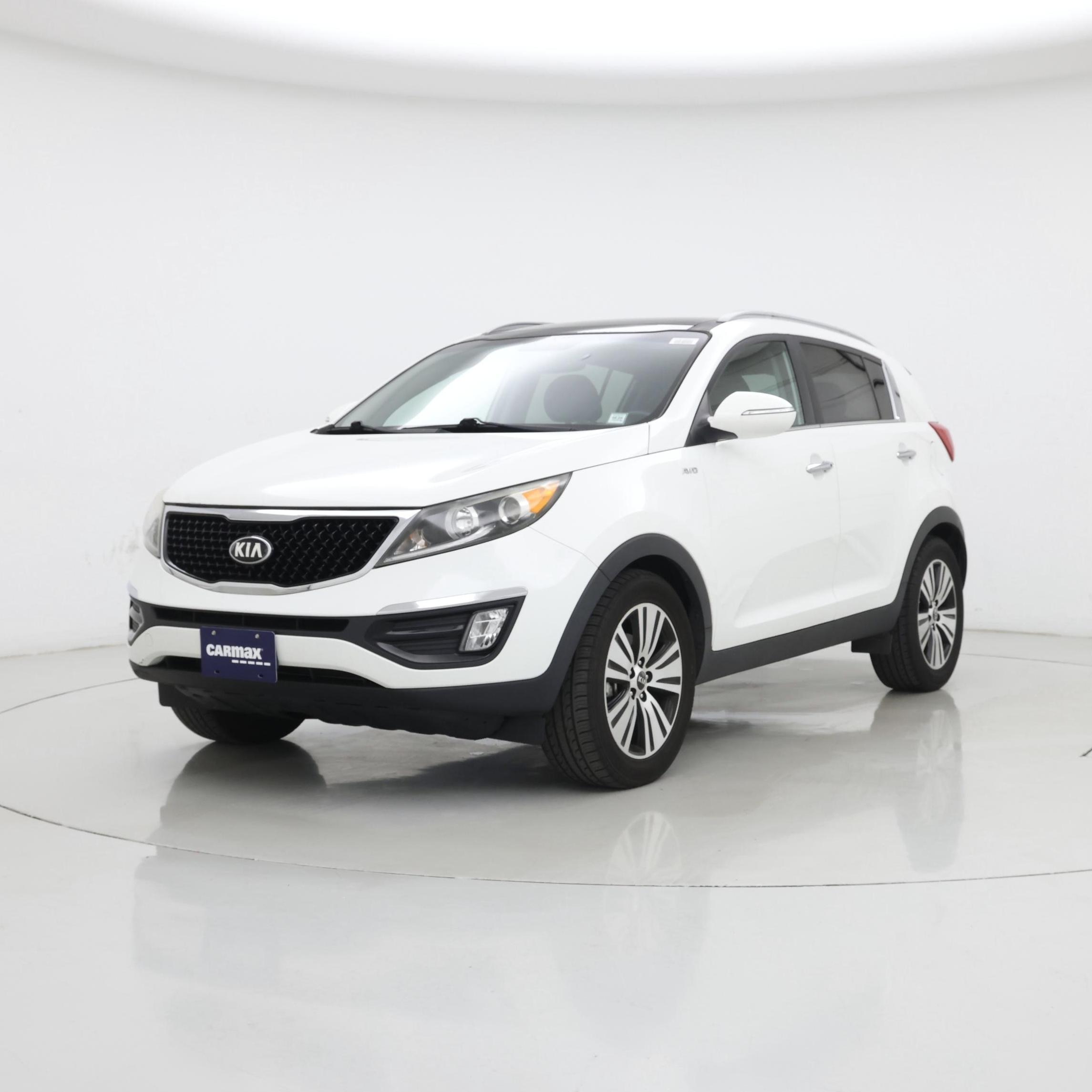 Thumbnail: 2016 Kia Sportage - 4