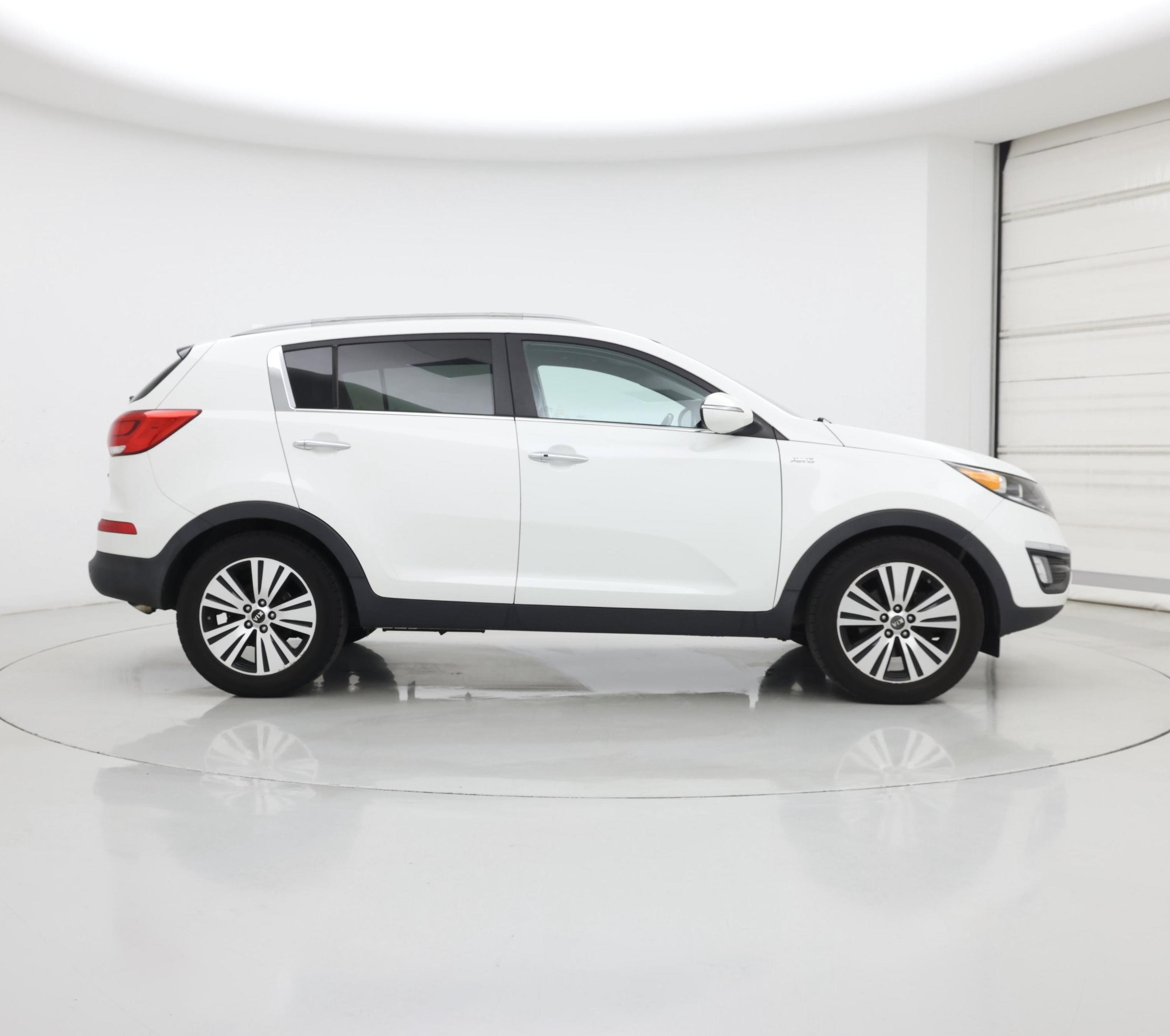 Thumbnail: 2016 Kia Sportage - 7