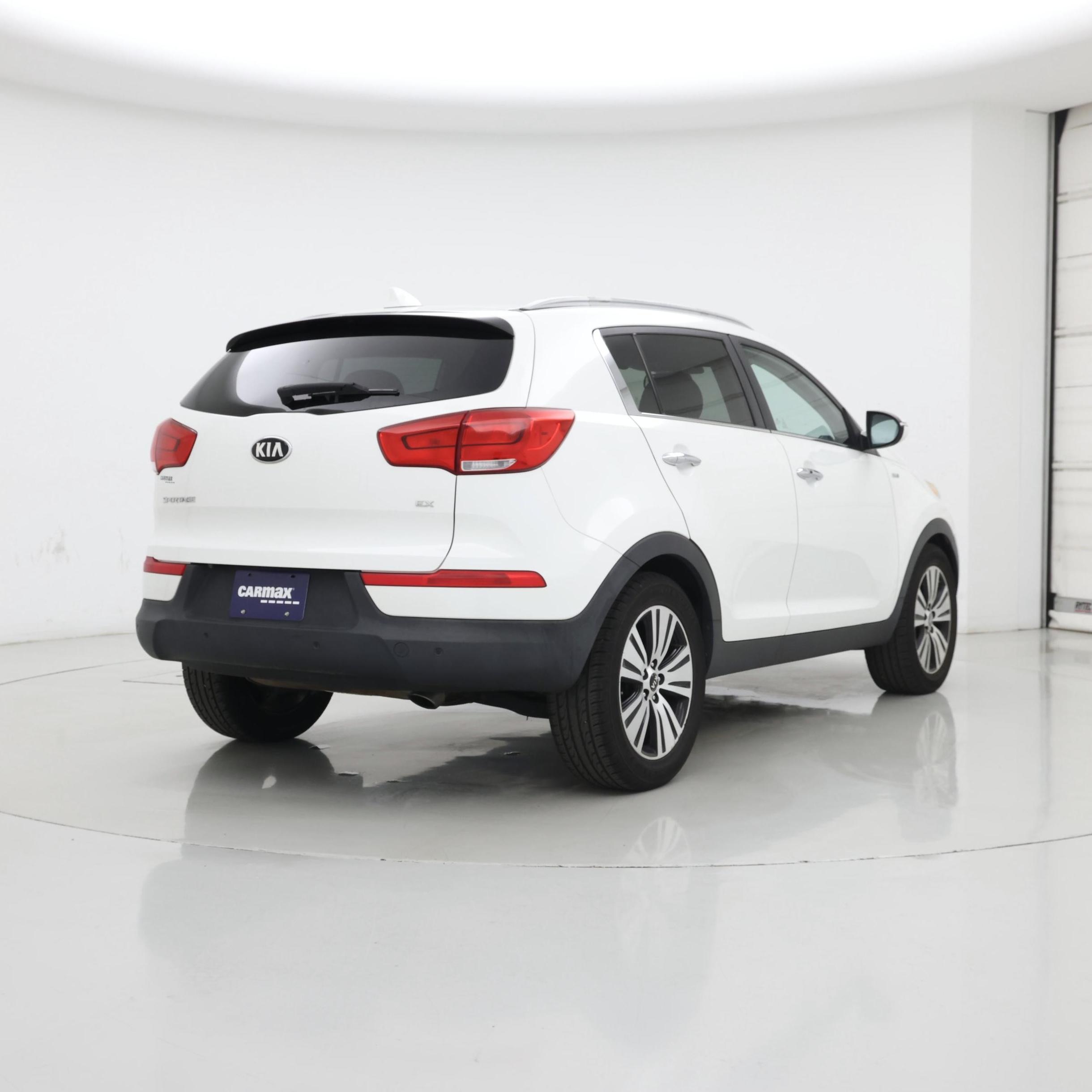 Thumbnail: 2016 Kia Sportage - 8