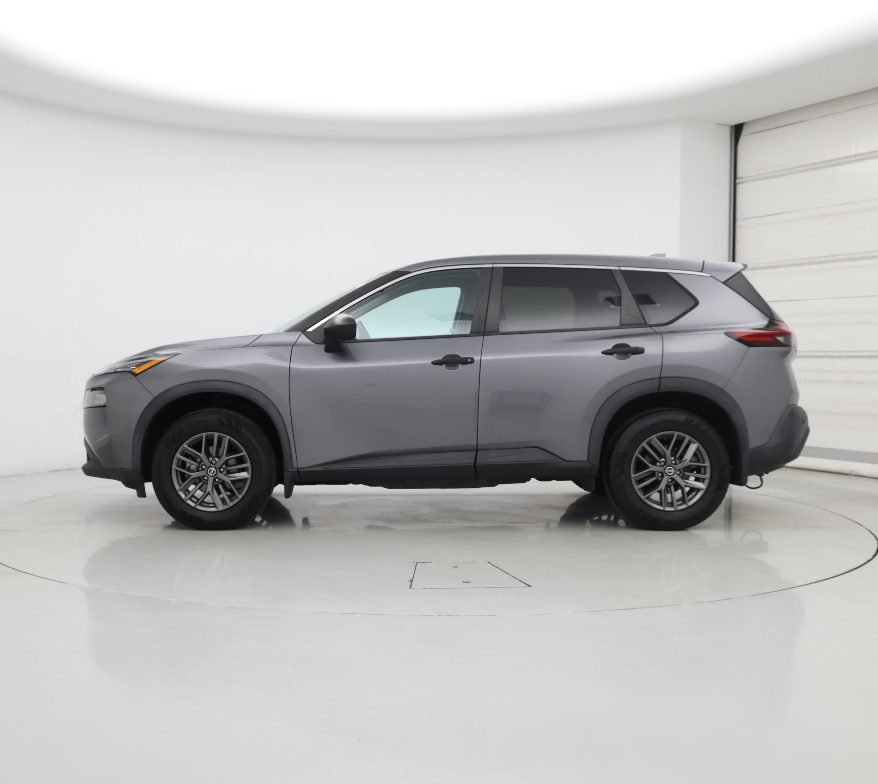Thumbnail: 2021 Nissan Rogue - 3
