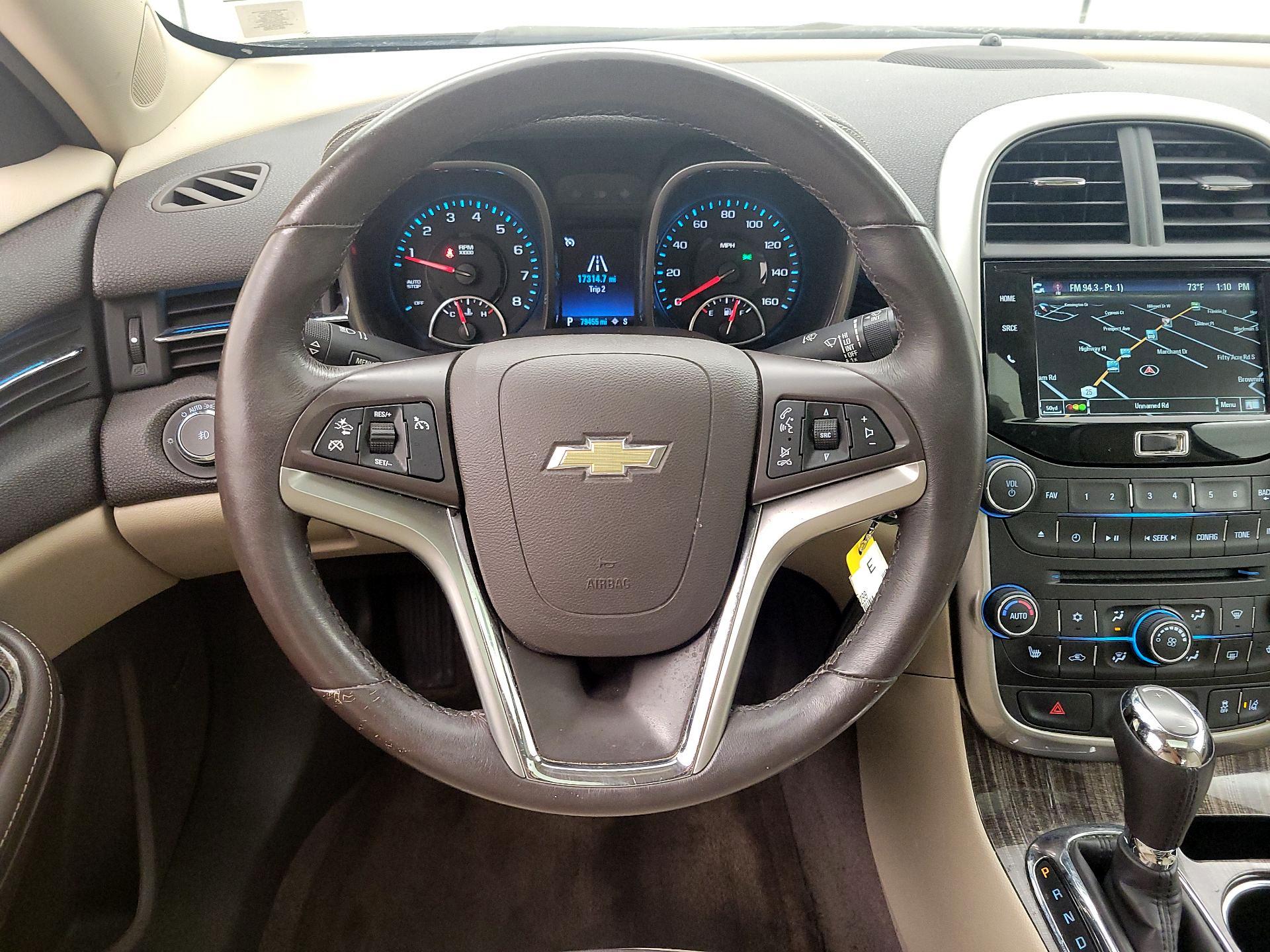 Thumbnail: 2015 Chevrolet Malibu - 10