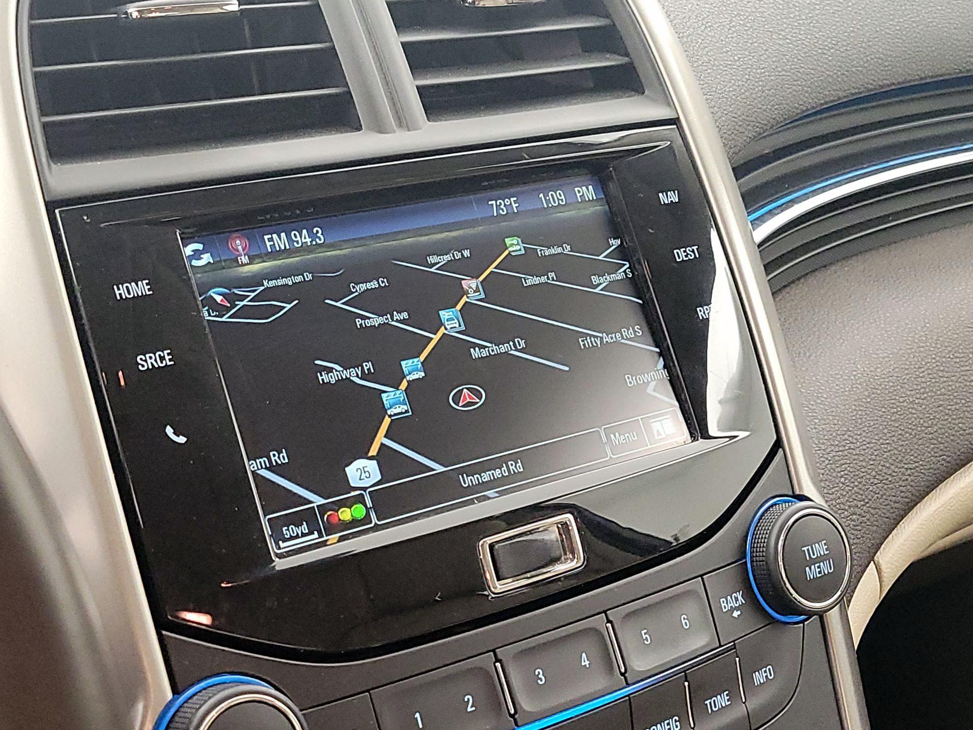 Thumbnail: 2015 Chevrolet Malibu - 14