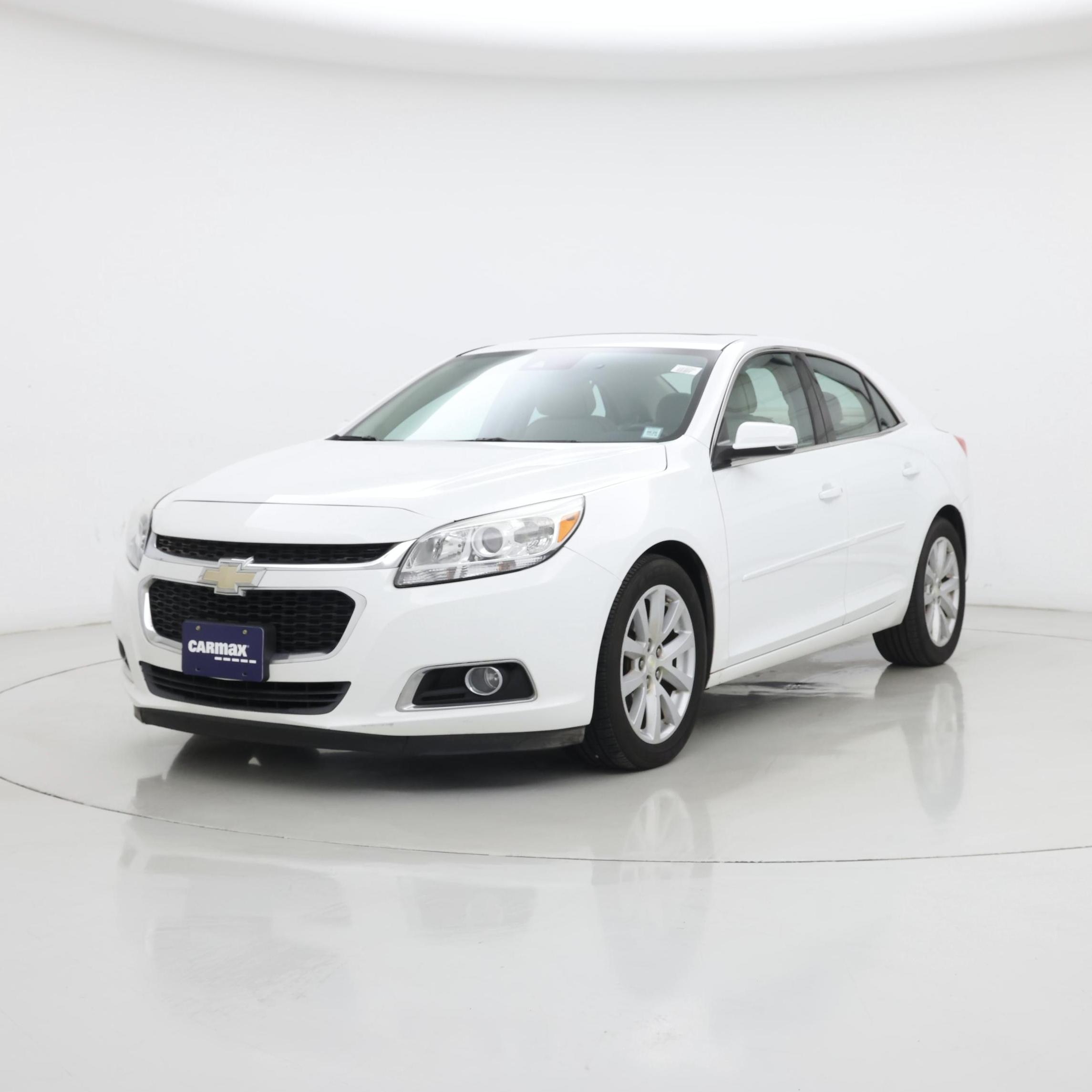 Thumbnail: 2015 Chevrolet Malibu - 4
