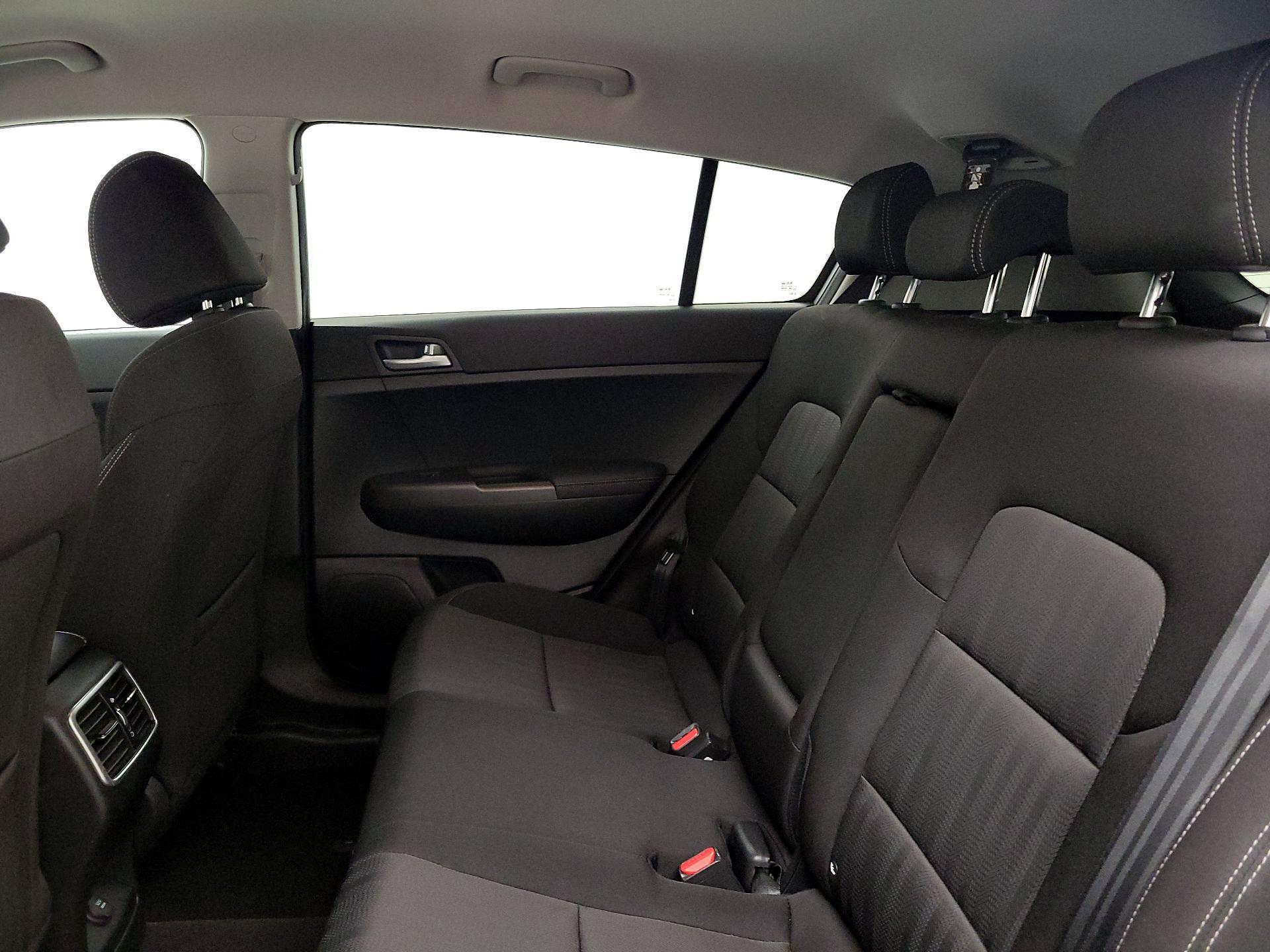 Thumbnail: 2020 Kia Sportage - 19