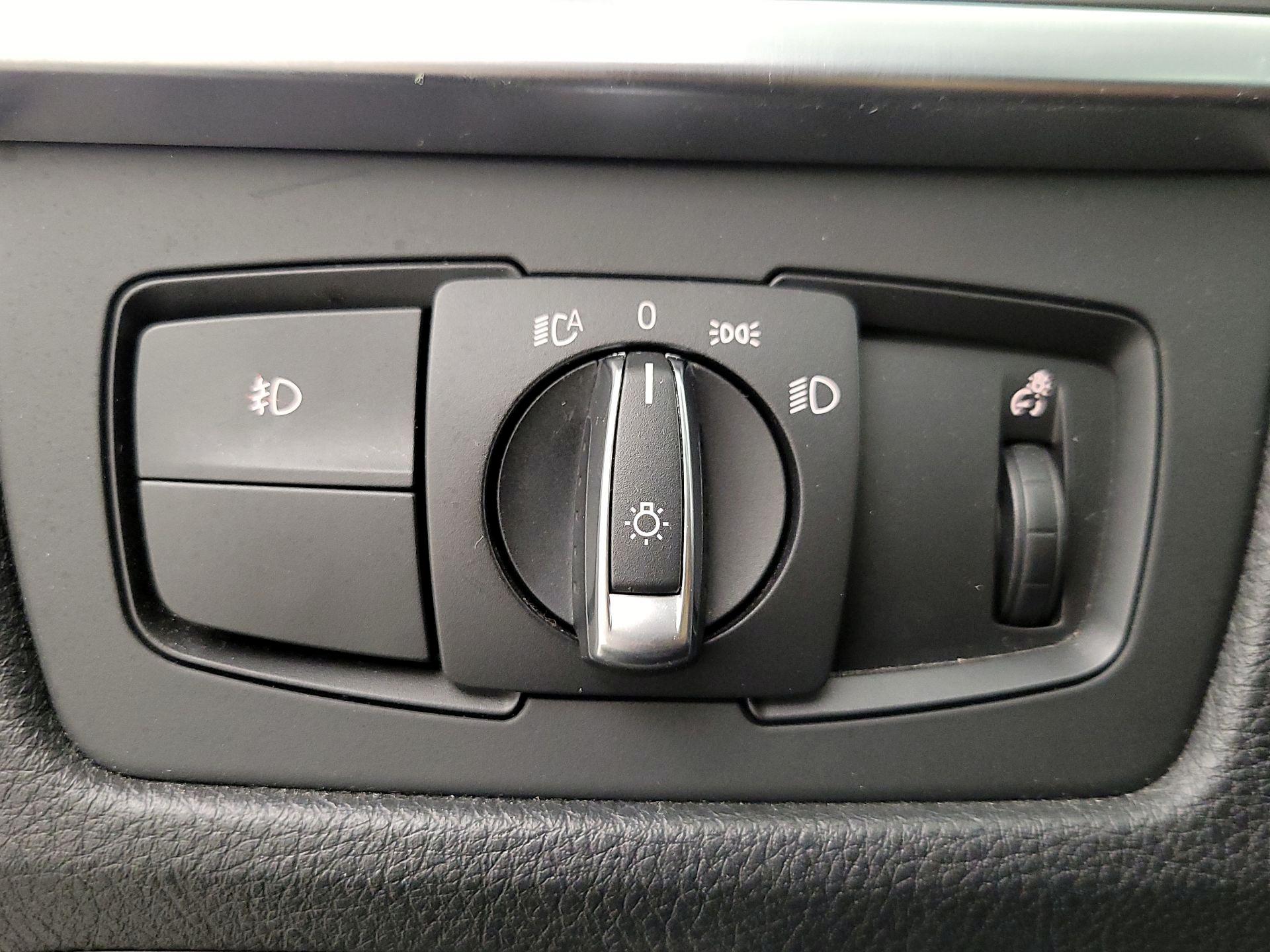 Thumbnail: 2014 BMW 3 Series - 13